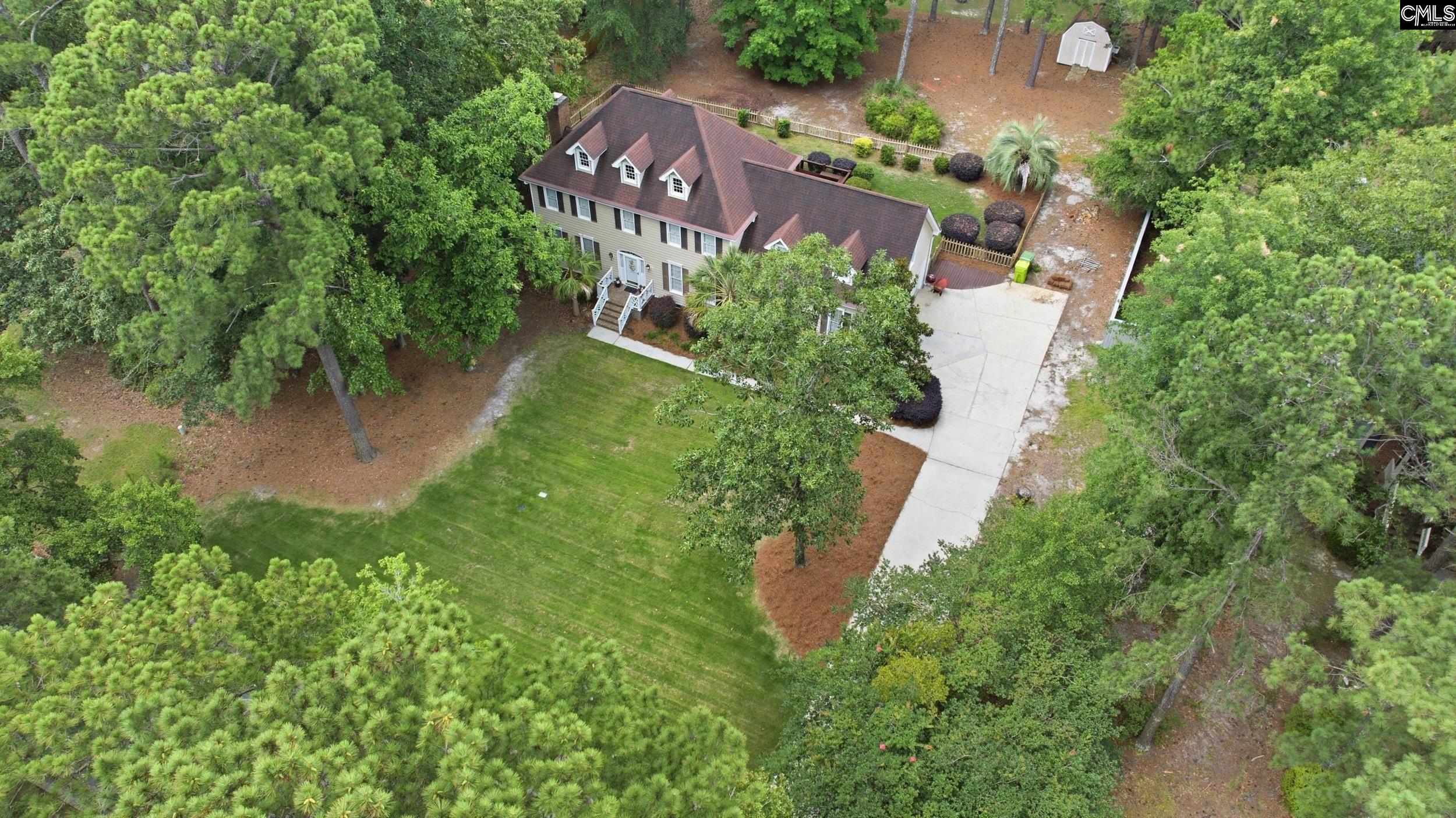 312 Columbia Club Drive E