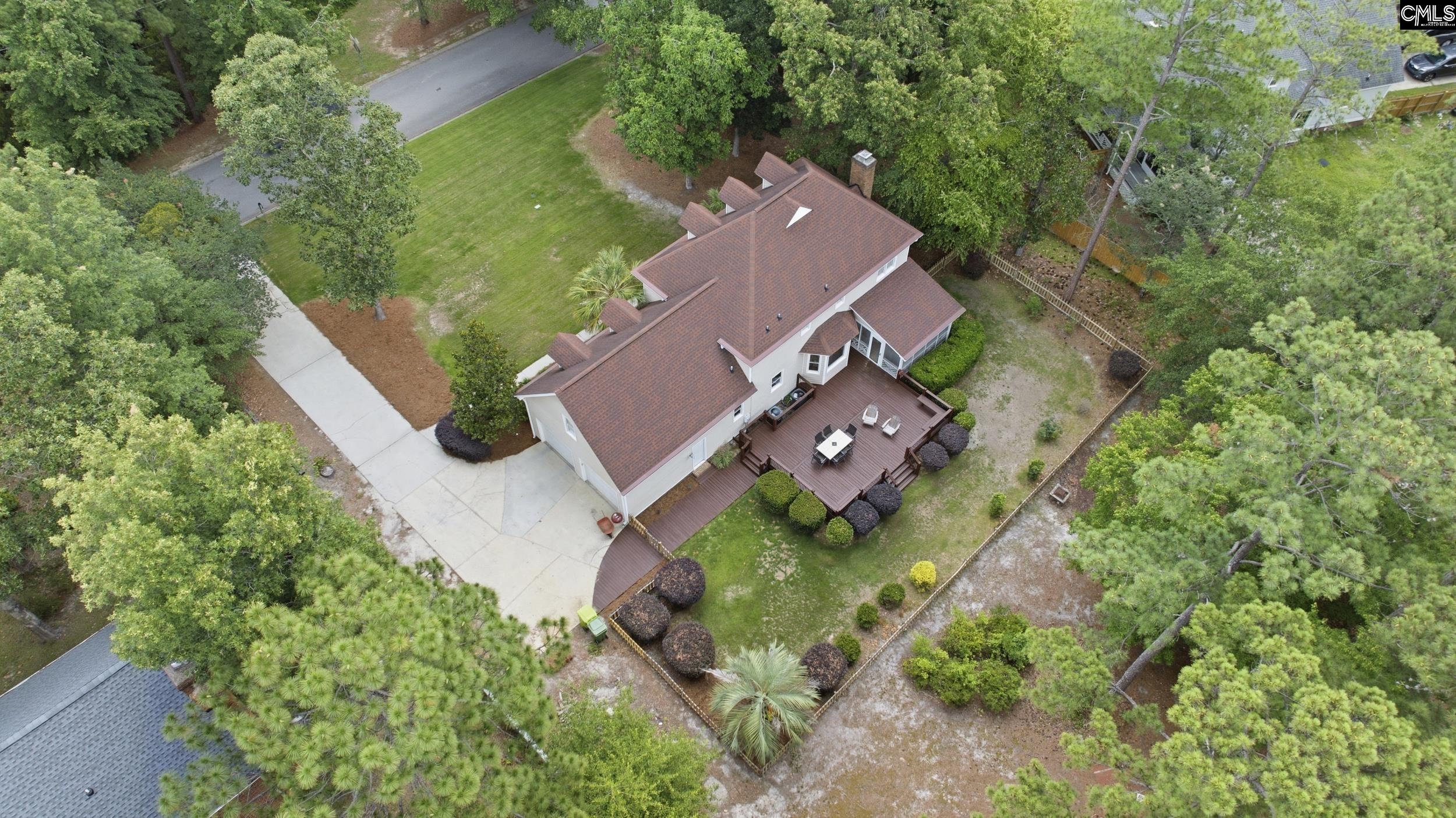 312 Columbia Club Drive E