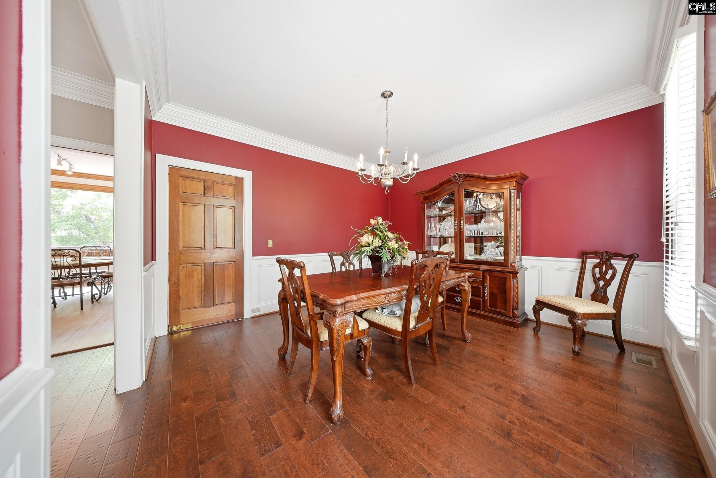 312 Columbia Club Drive E