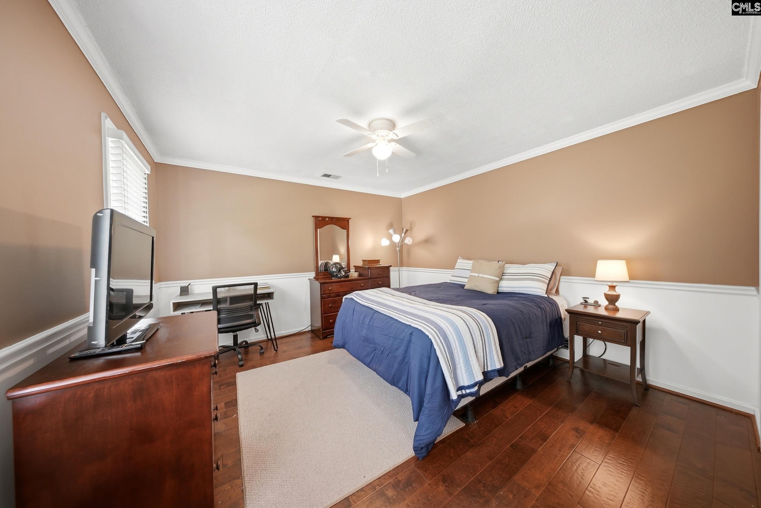 312 Columbia Club Drive E