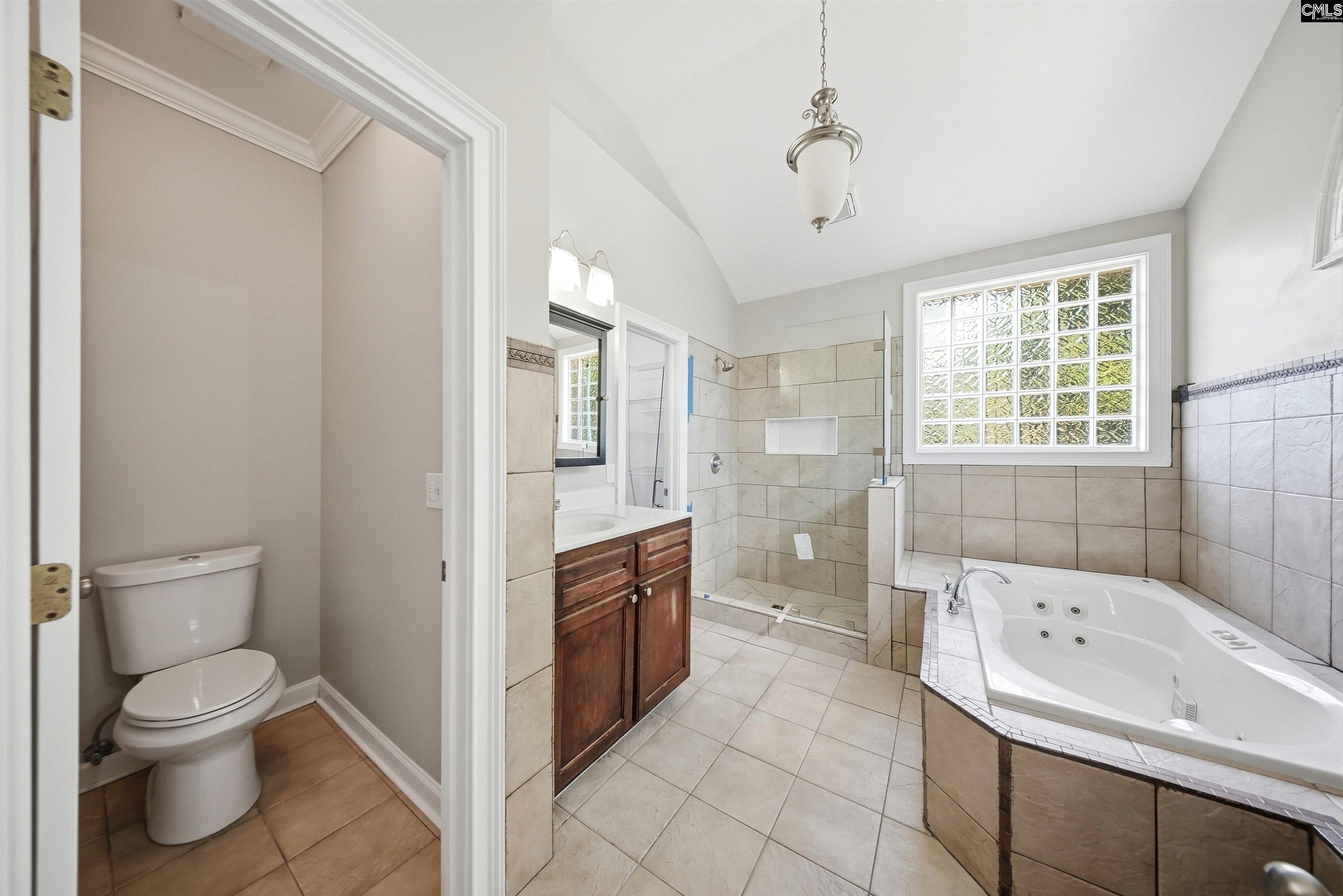 213 Headwater Circle