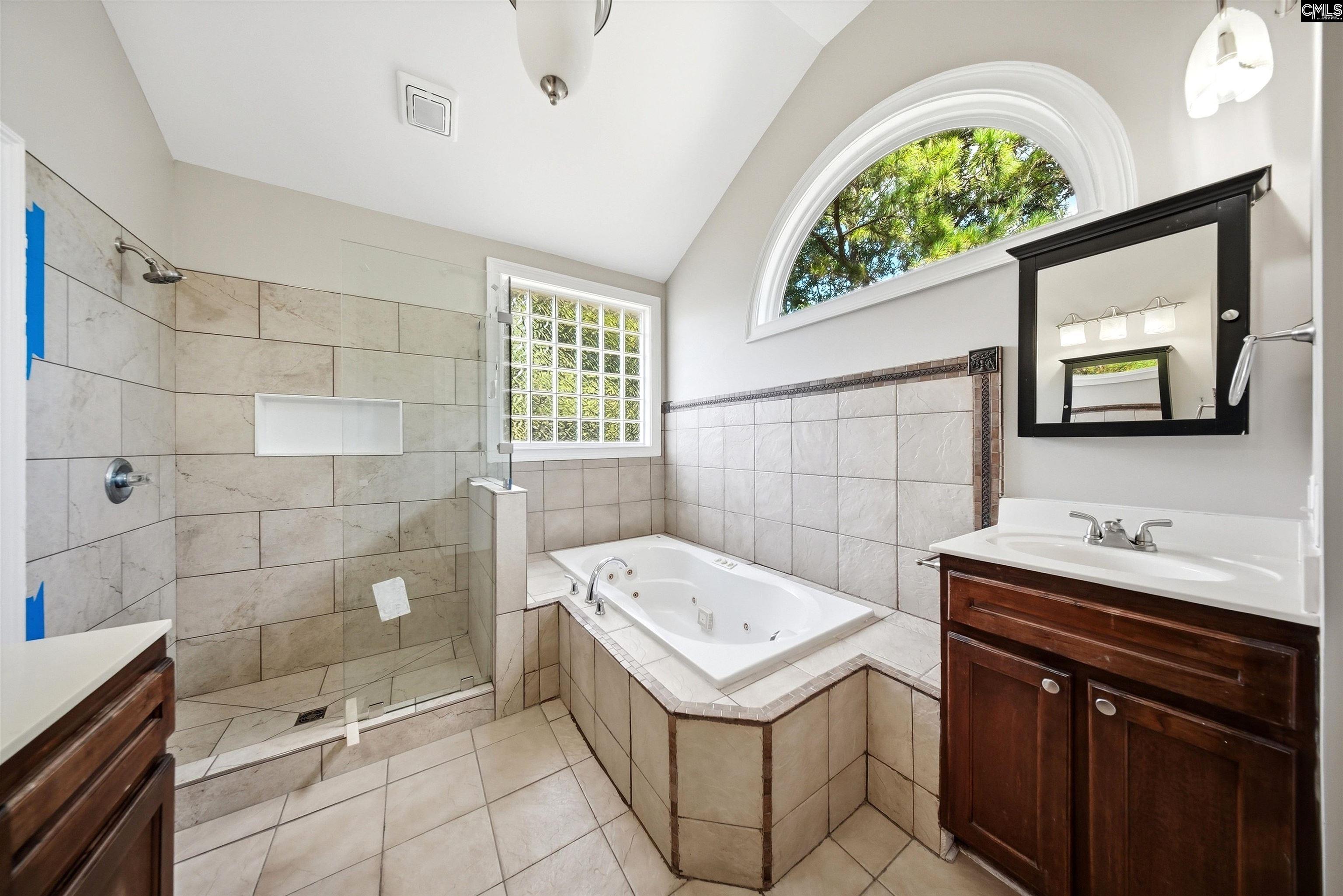 213 Headwater Circle