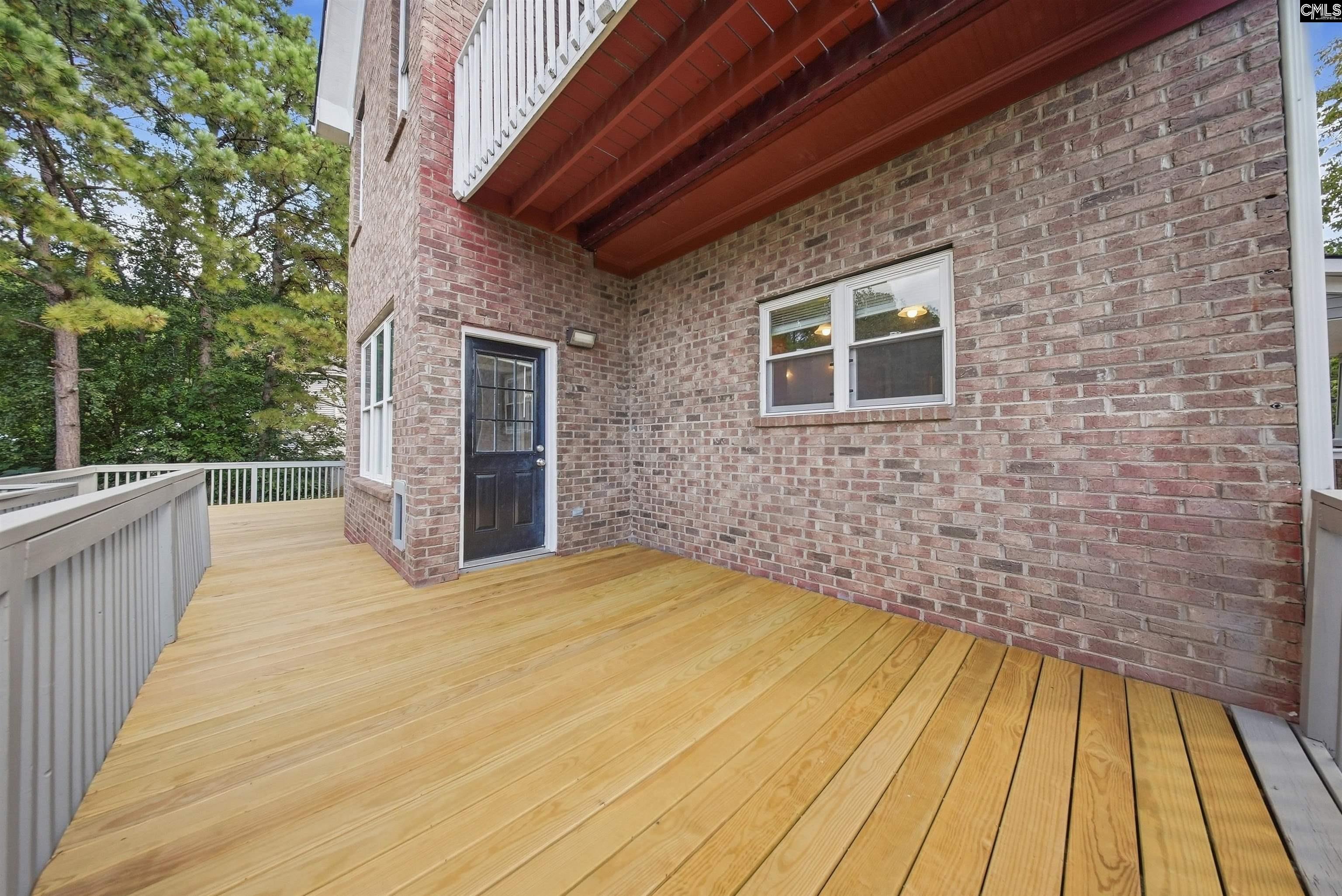 213 Headwater Circle