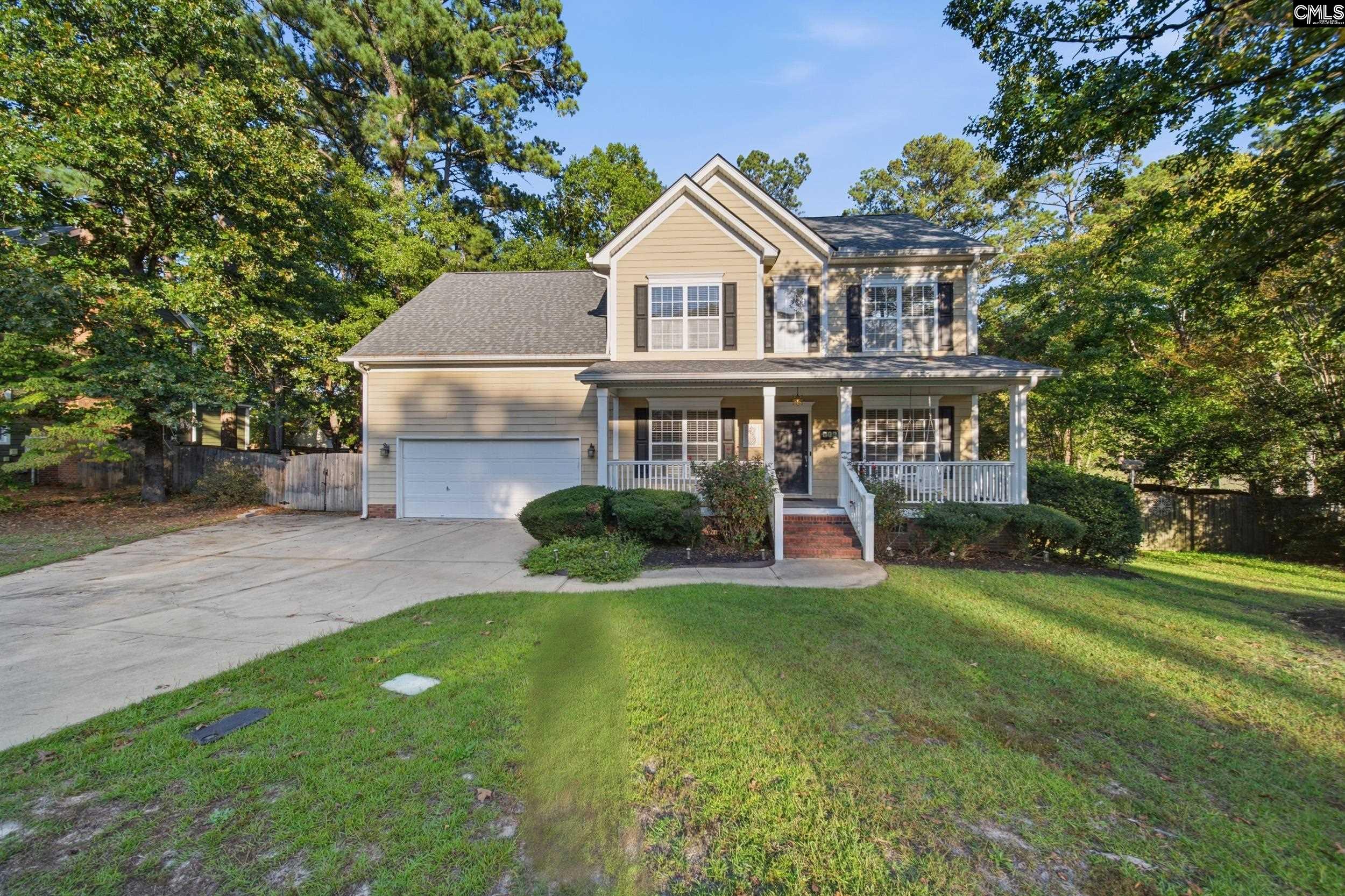 112 Muirfield Court W