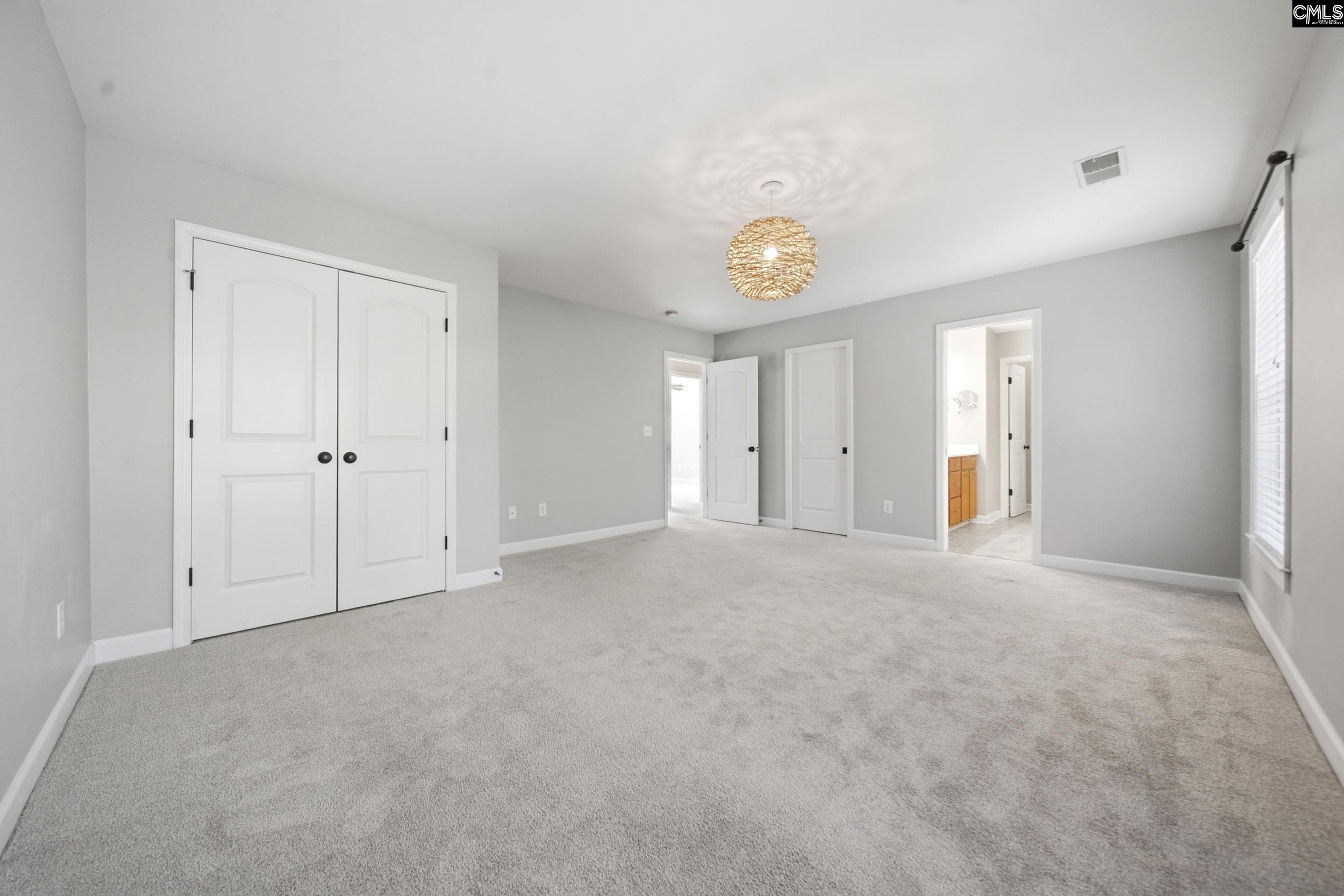 112 Muirfield Court W