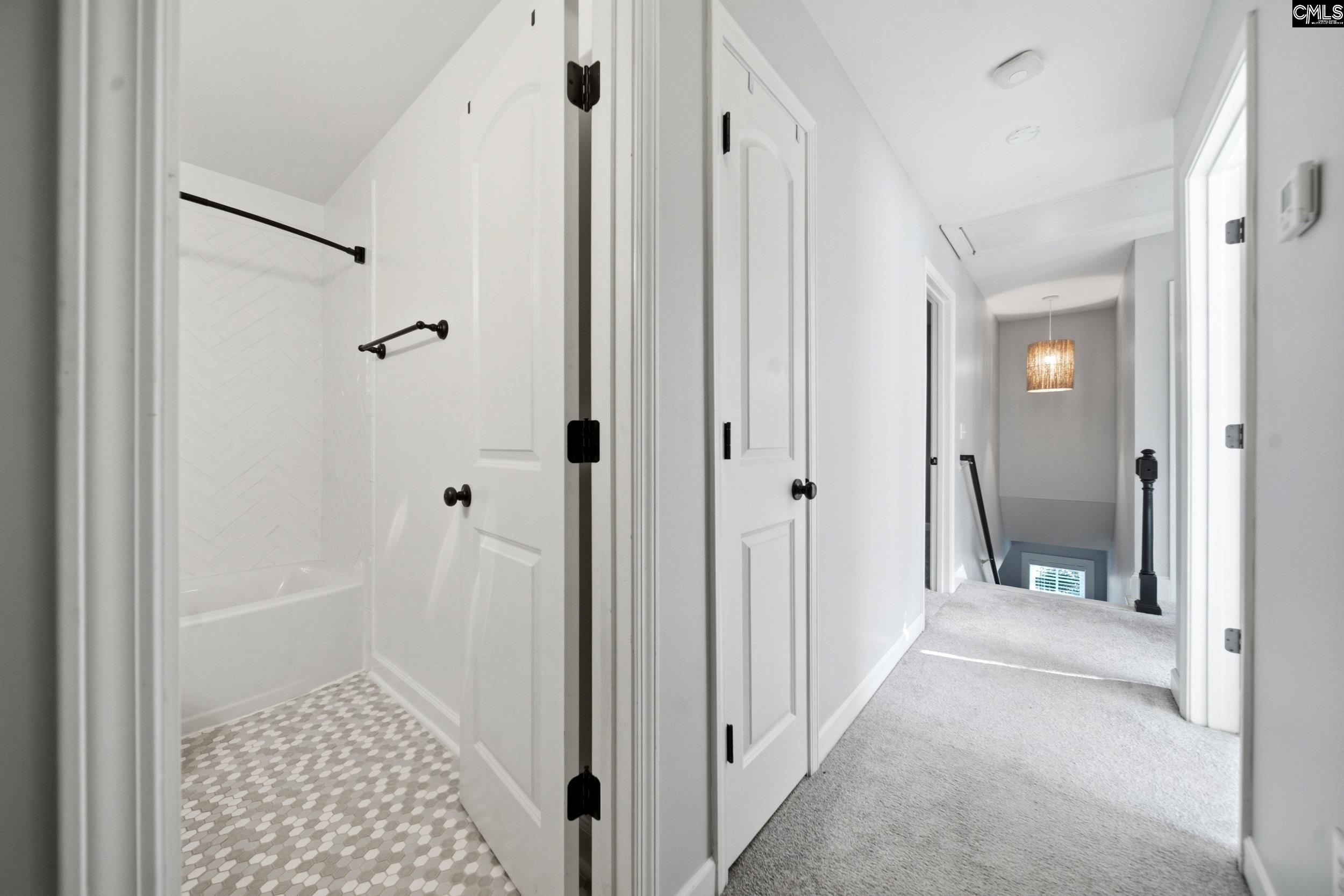 112 Muirfield Court W