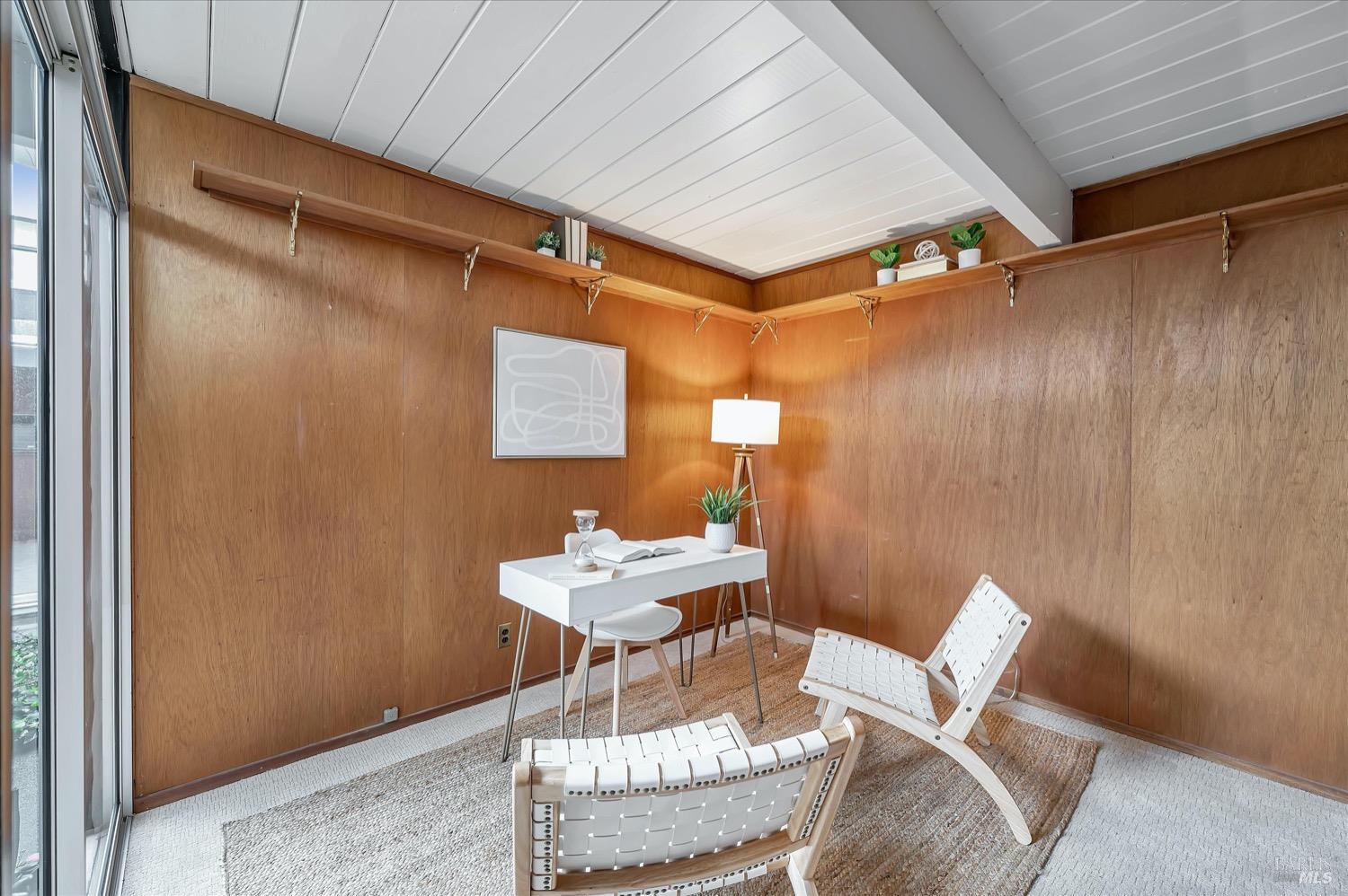 153 Golden Hinde Blvd