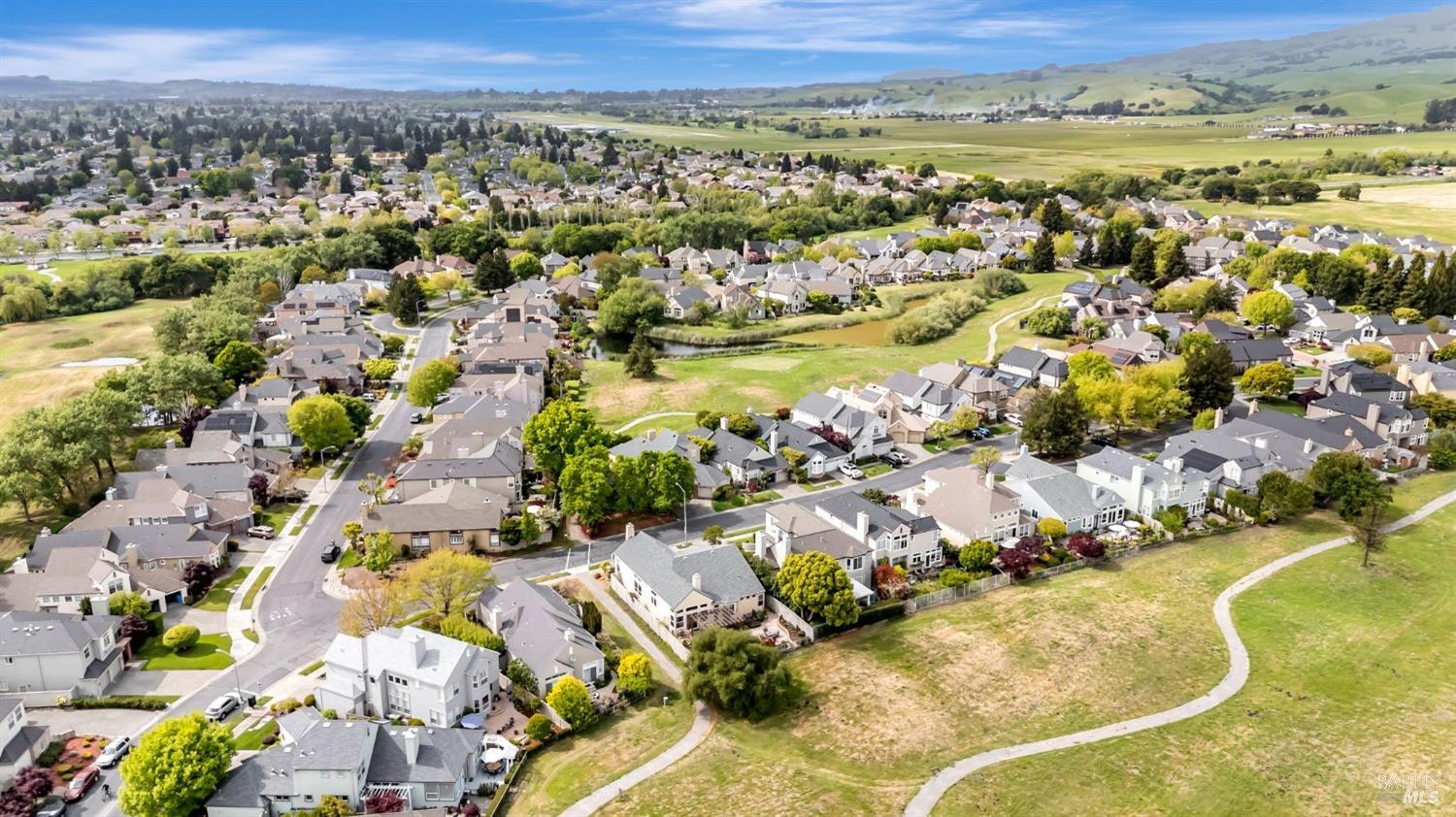 1816 Falcon Ridge Dr