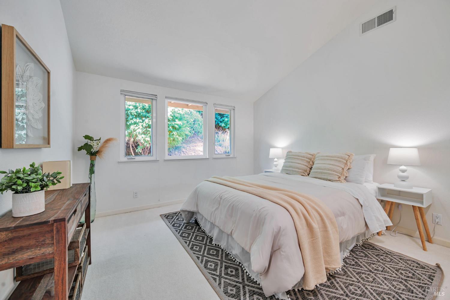 55 Tamalpais Rd