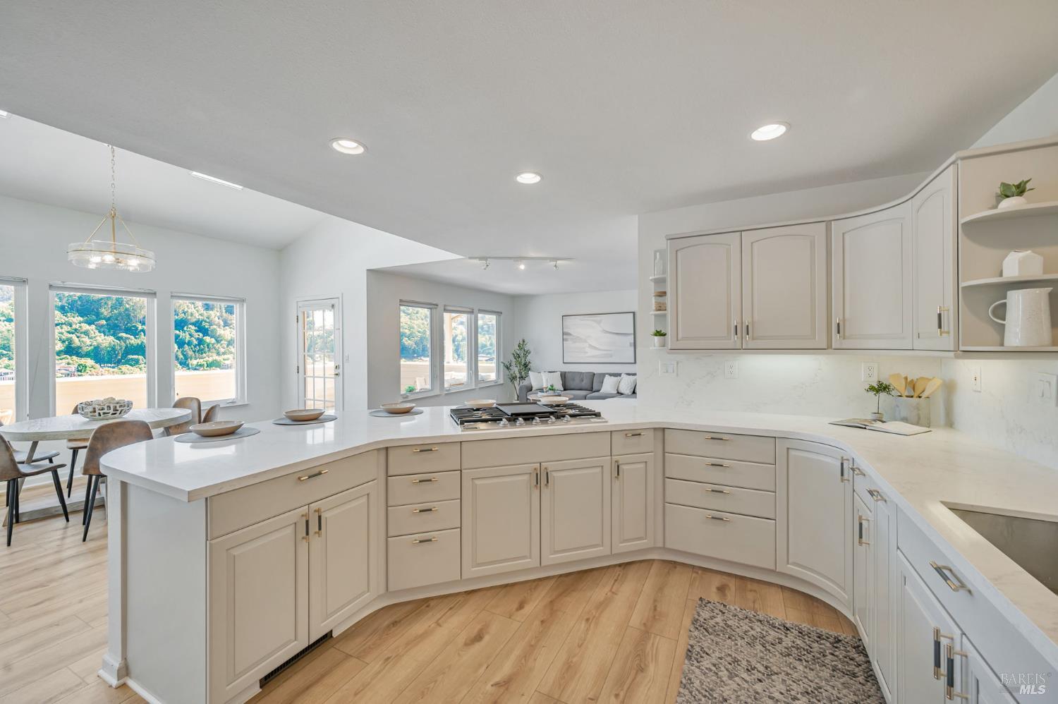 55 Tamalpais Rd