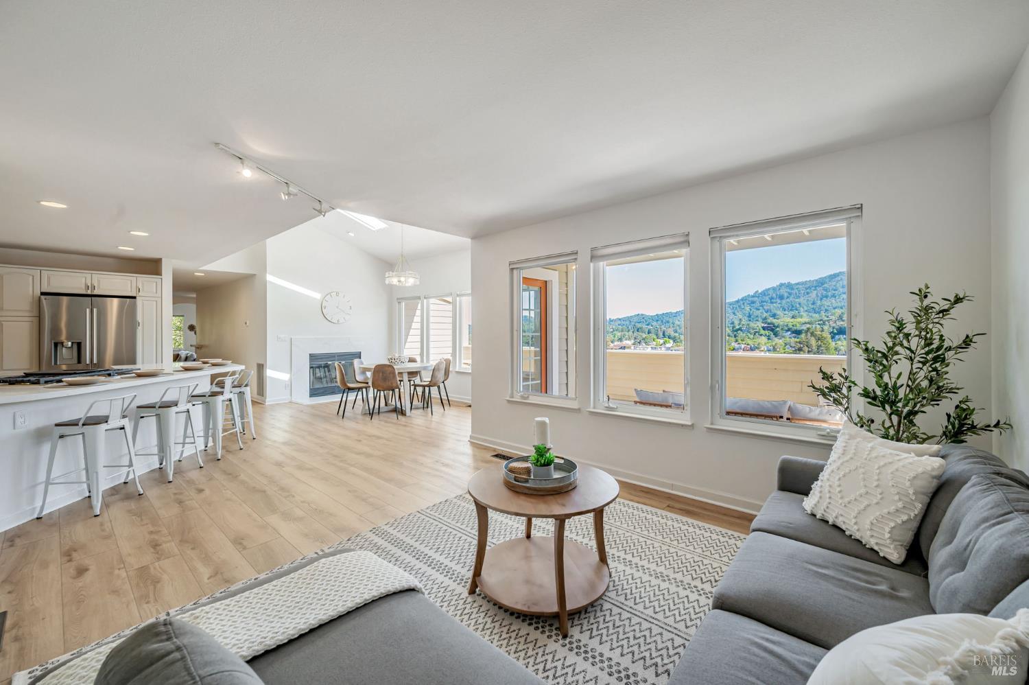 55 Tamalpais Rd