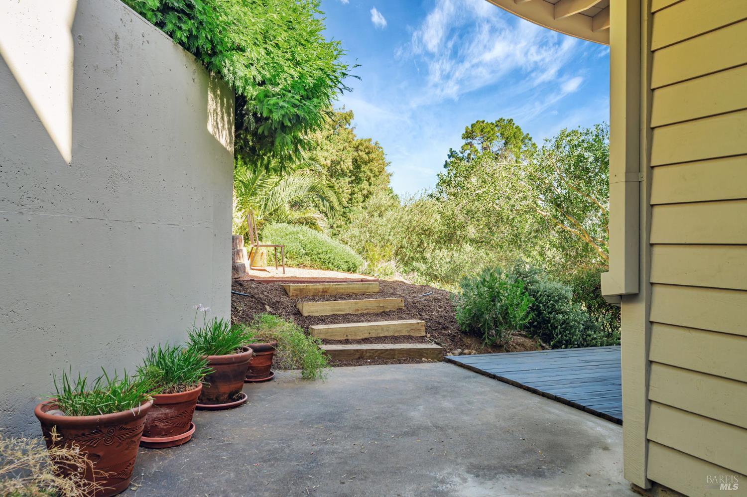 55 Tamalpais Rd