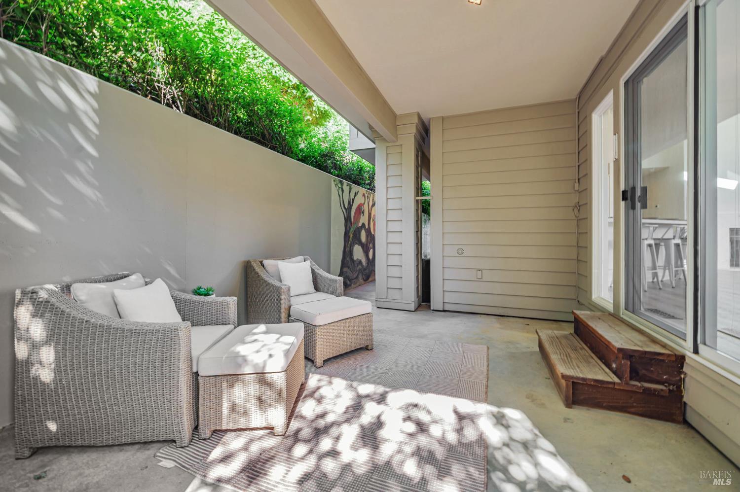 55 Tamalpais Rd