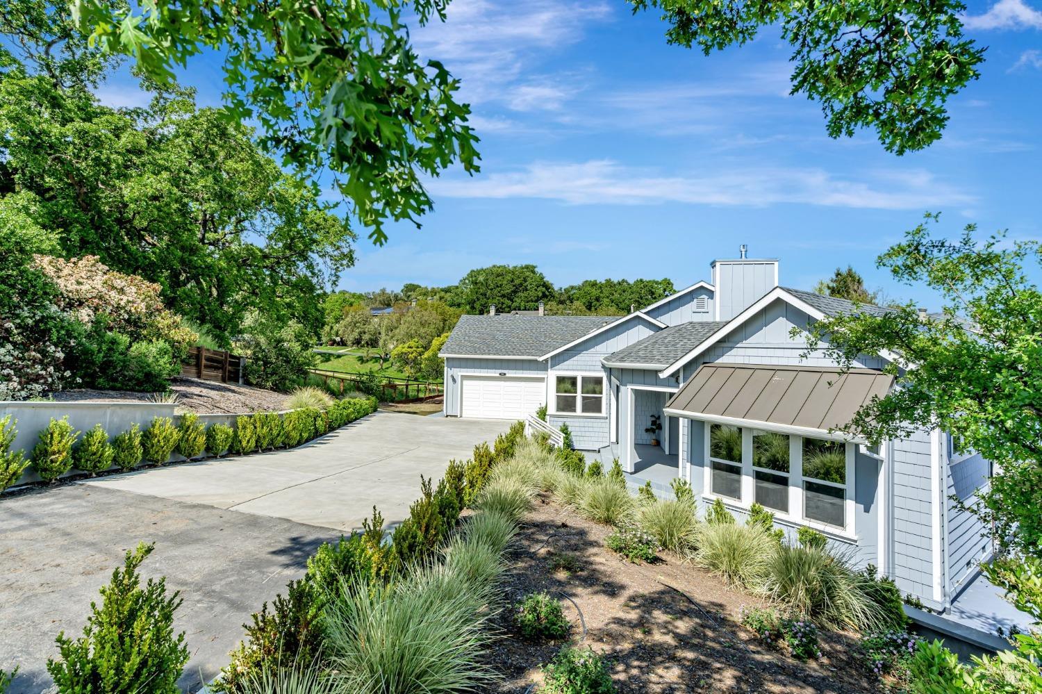 12 Rose Ct