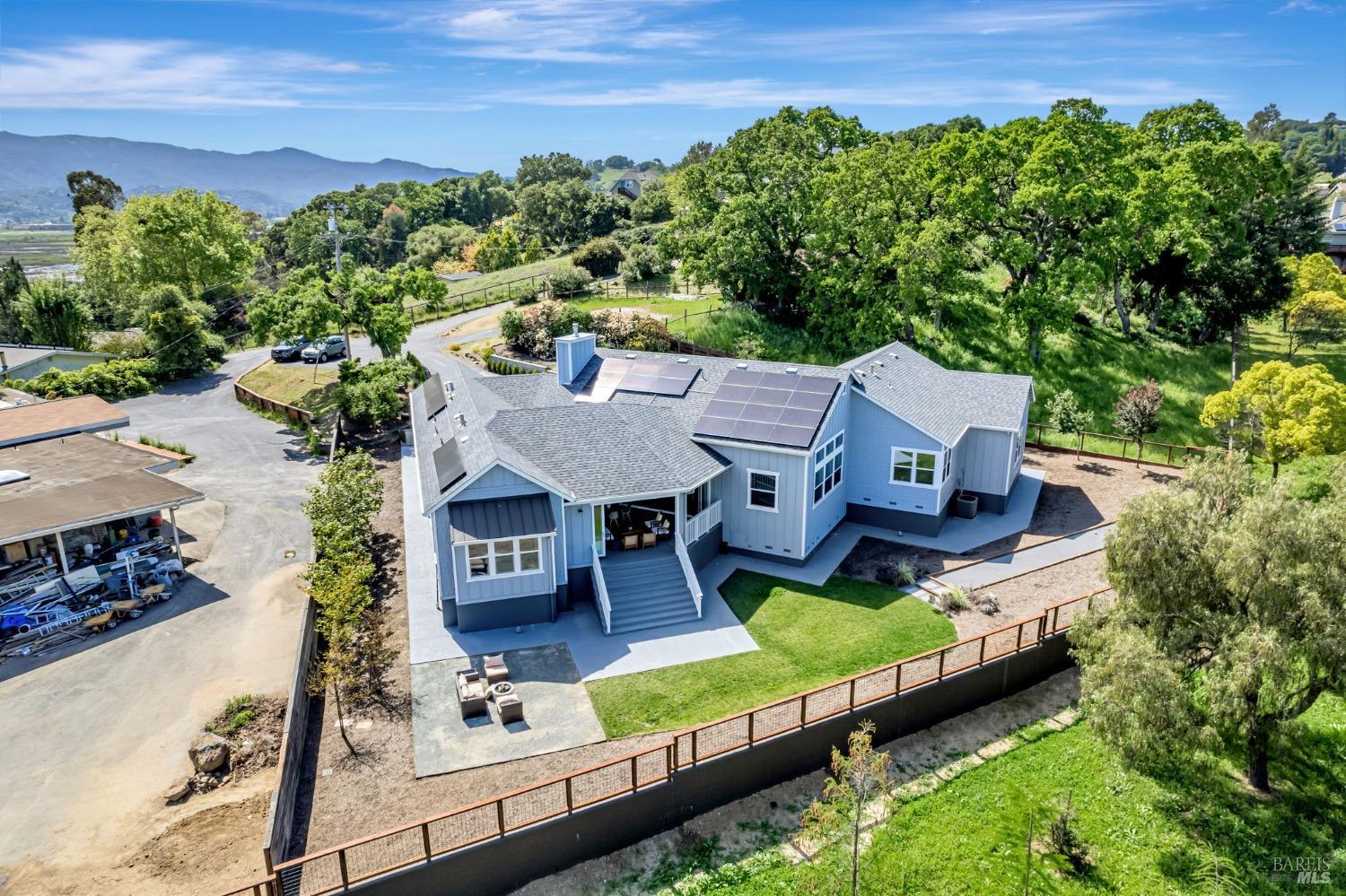 12 Rose Ct