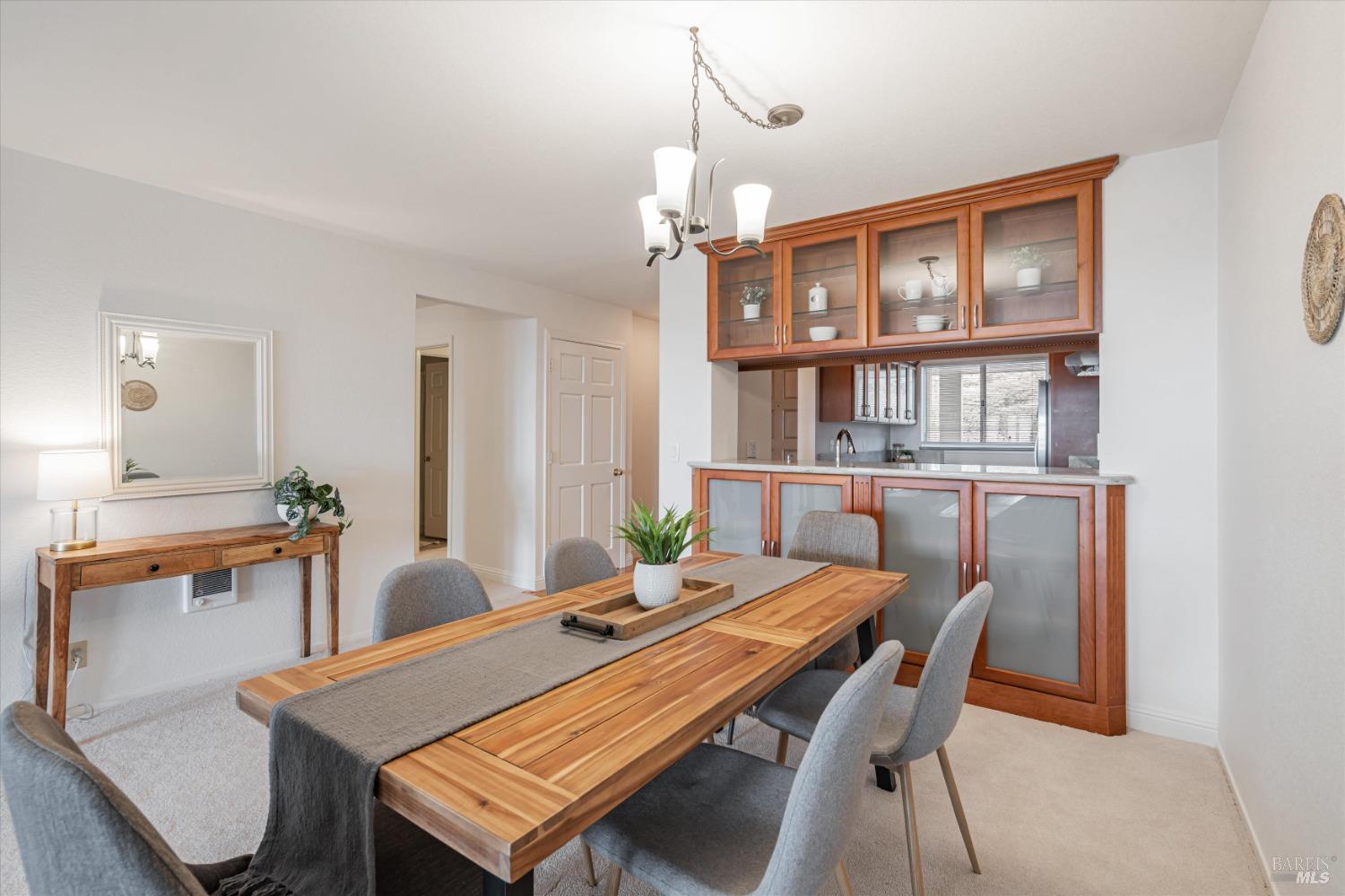 1300 Quarry Ct #213