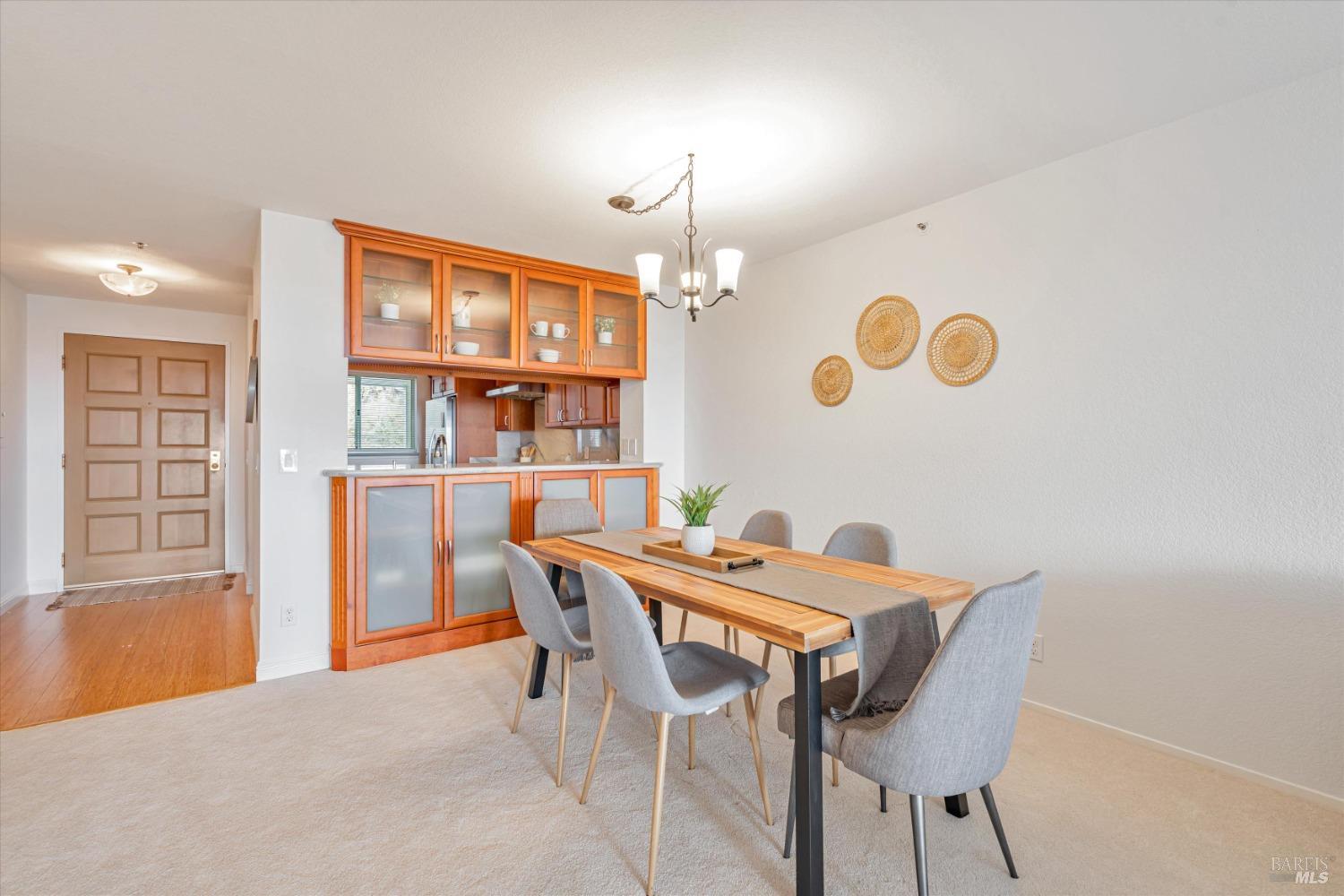 1300 Quarry Ct #213