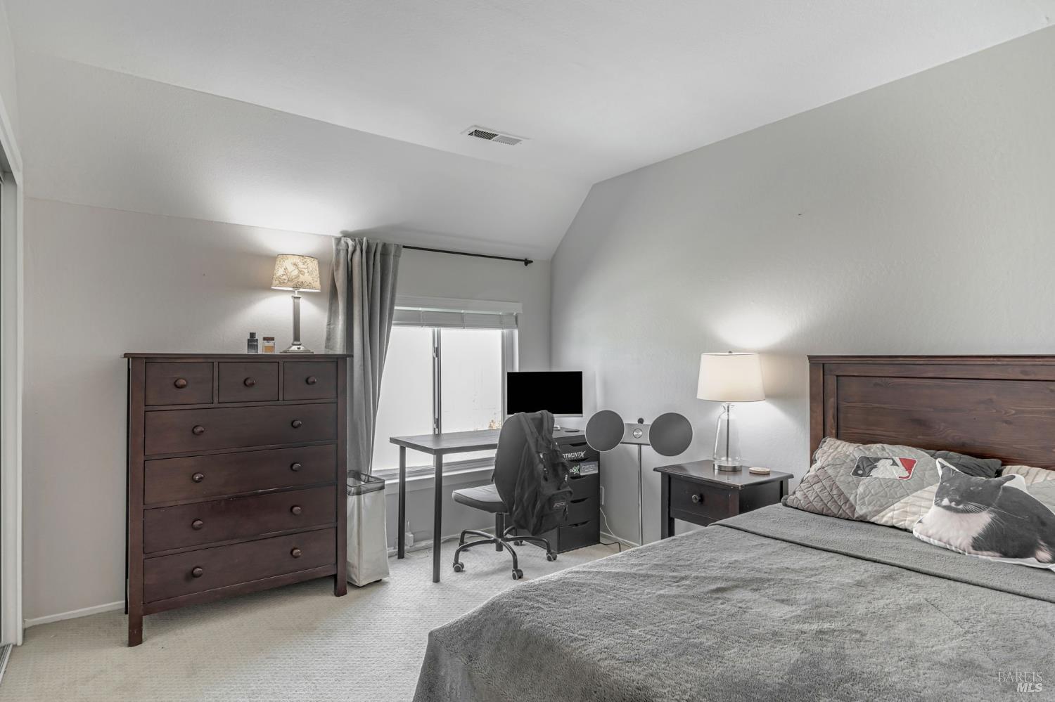 2589 Topaz Dr