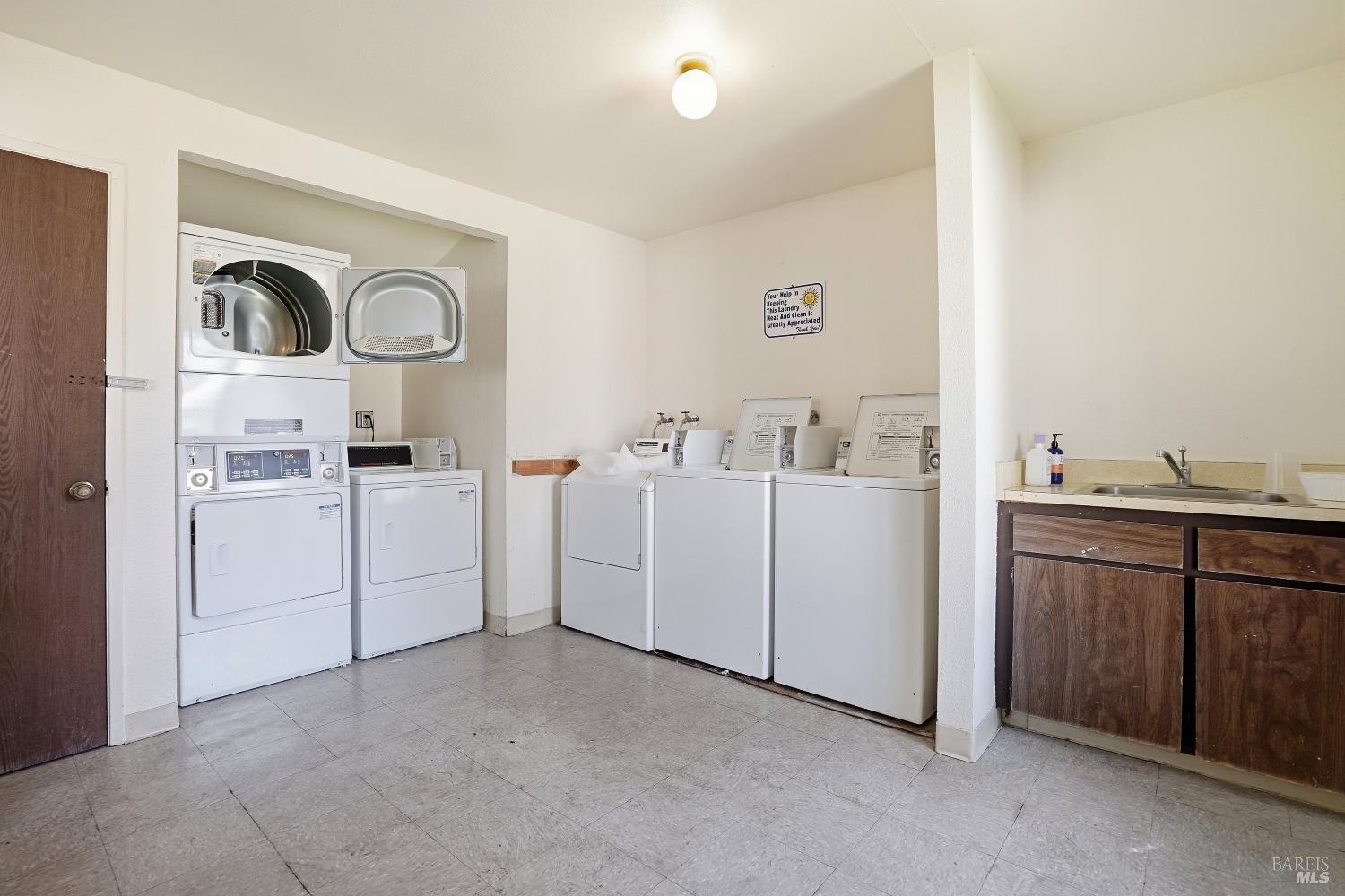 864 Tamalpais Avenue Unit: #A