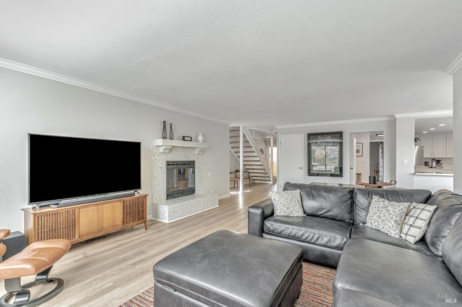2589 Topaz Drive