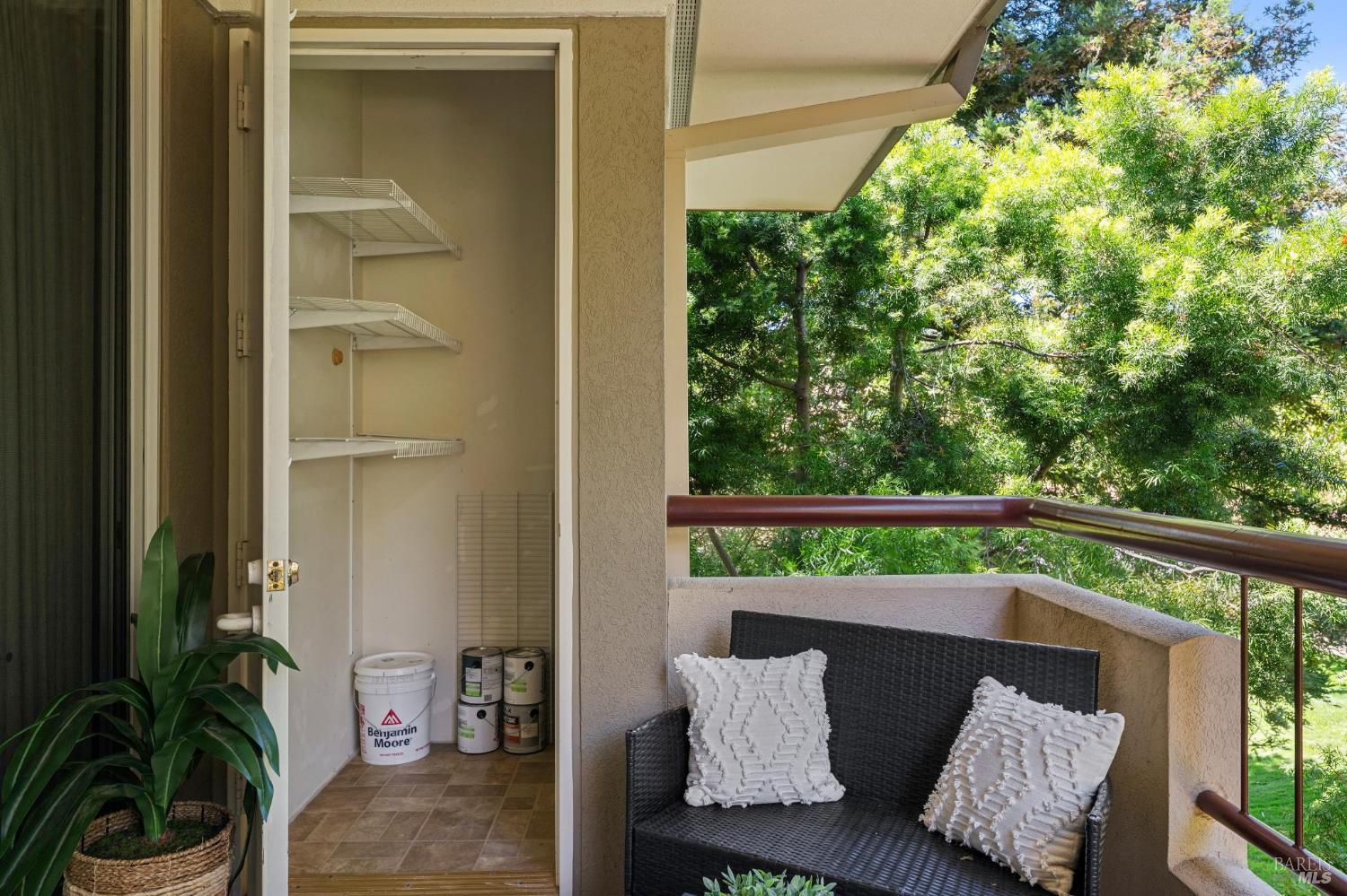 600 Deer Valley Road Unit: #1R