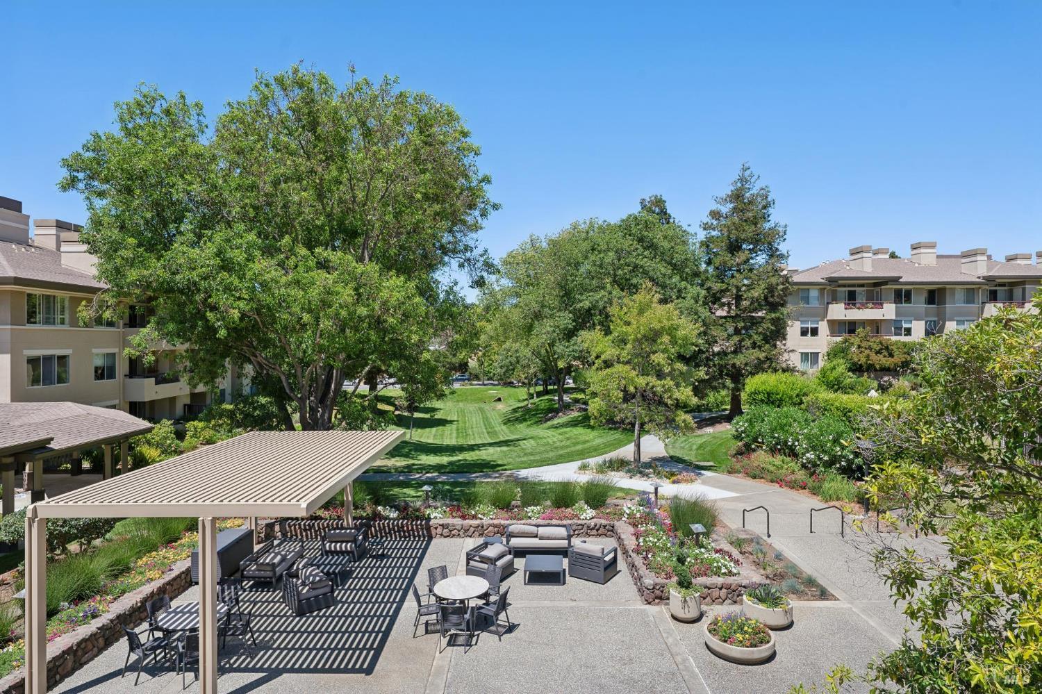 600 Deer Valley Road Unit: #1R
