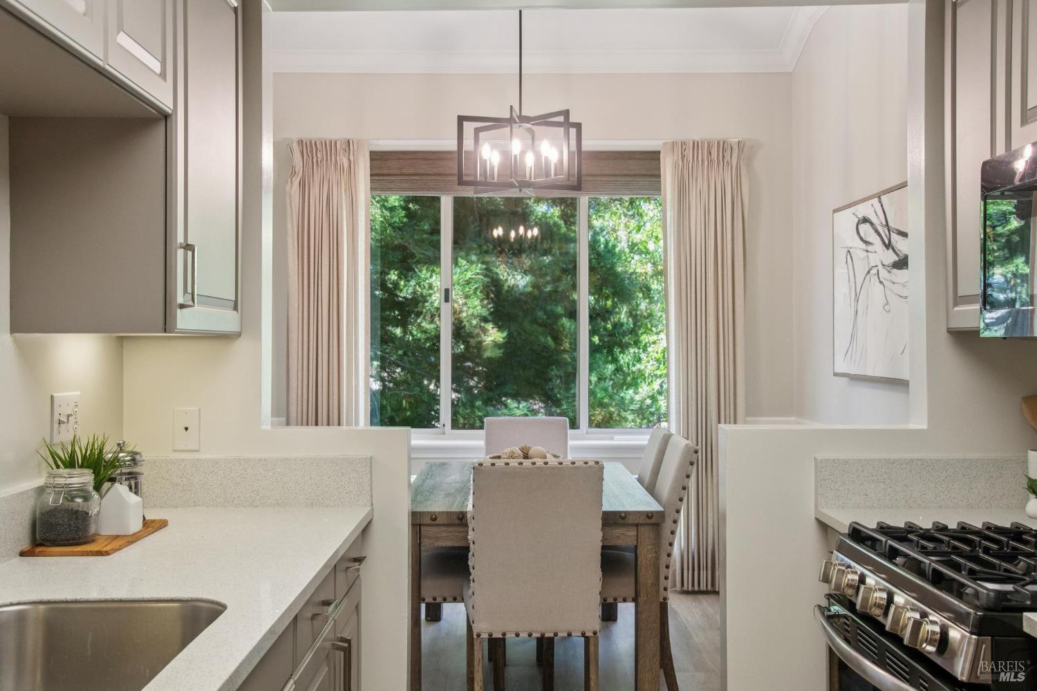 600 Deer Valley Road Unit: #1R