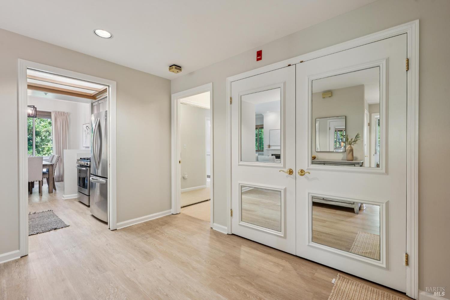 600 Deer Valley Road Unit: #1R
