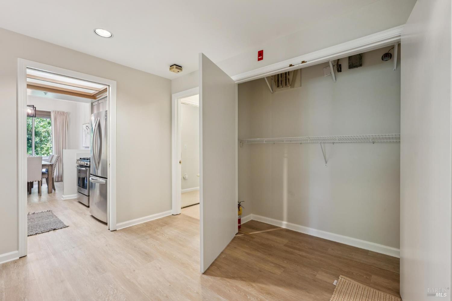 600 Deer Valley Road Unit: #1R