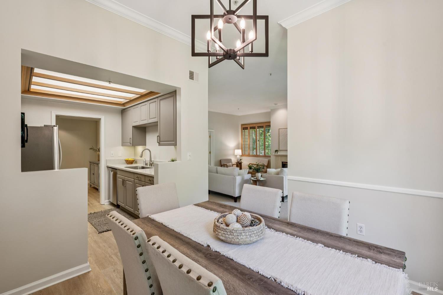 600 Deer Valley Road Unit: #1R