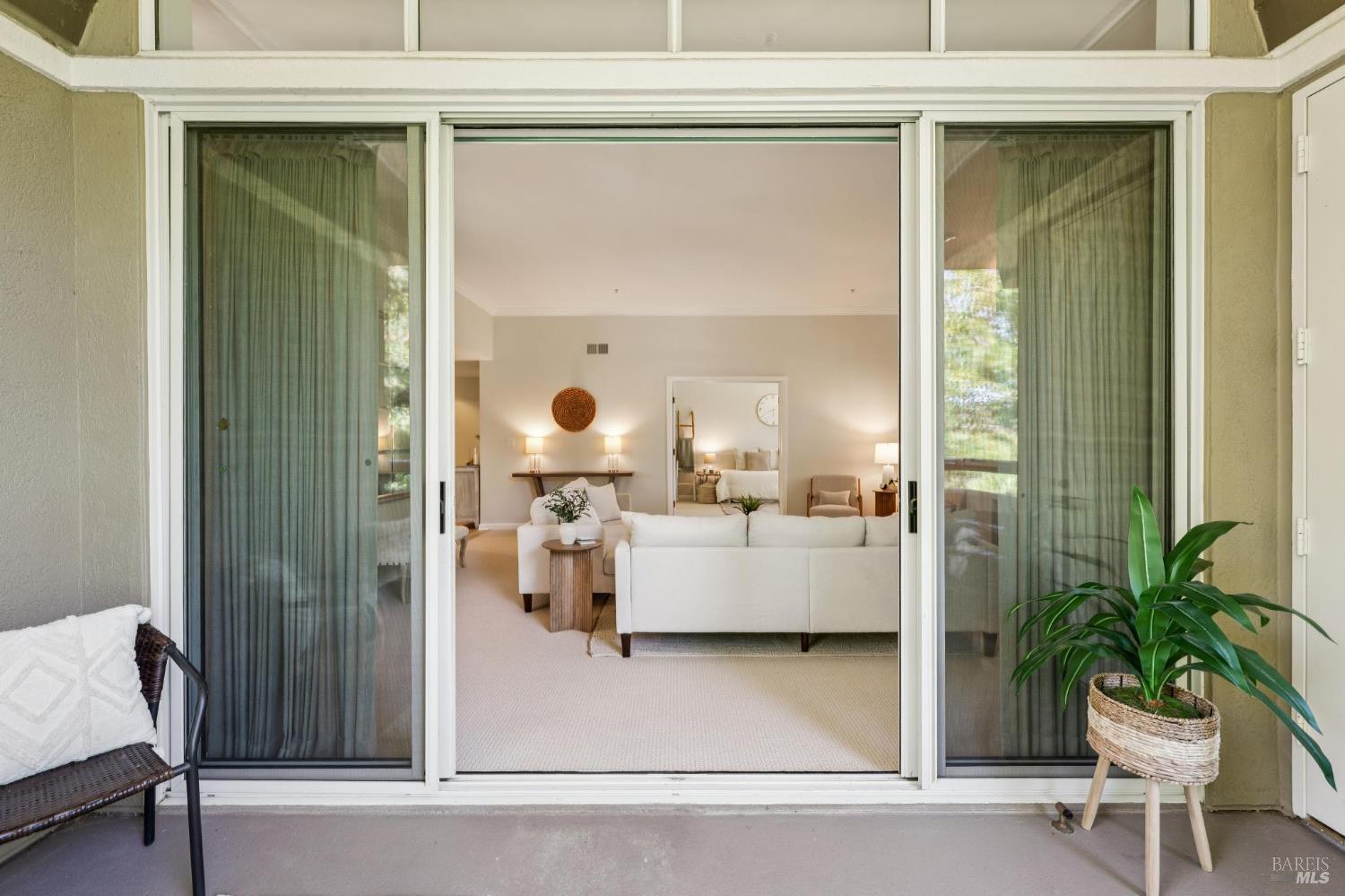 600 Deer Valley Road Unit: #1R