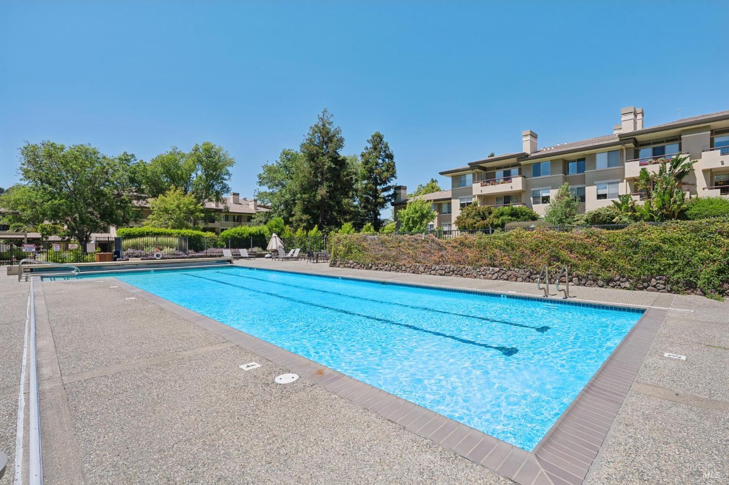 600 Deer Valley Road Unit: #1R