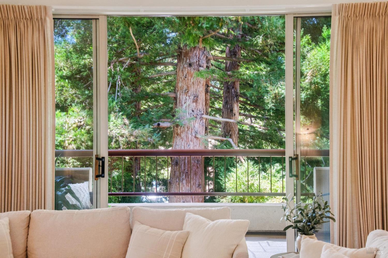 600 Deer Valley Road Unit: #1R