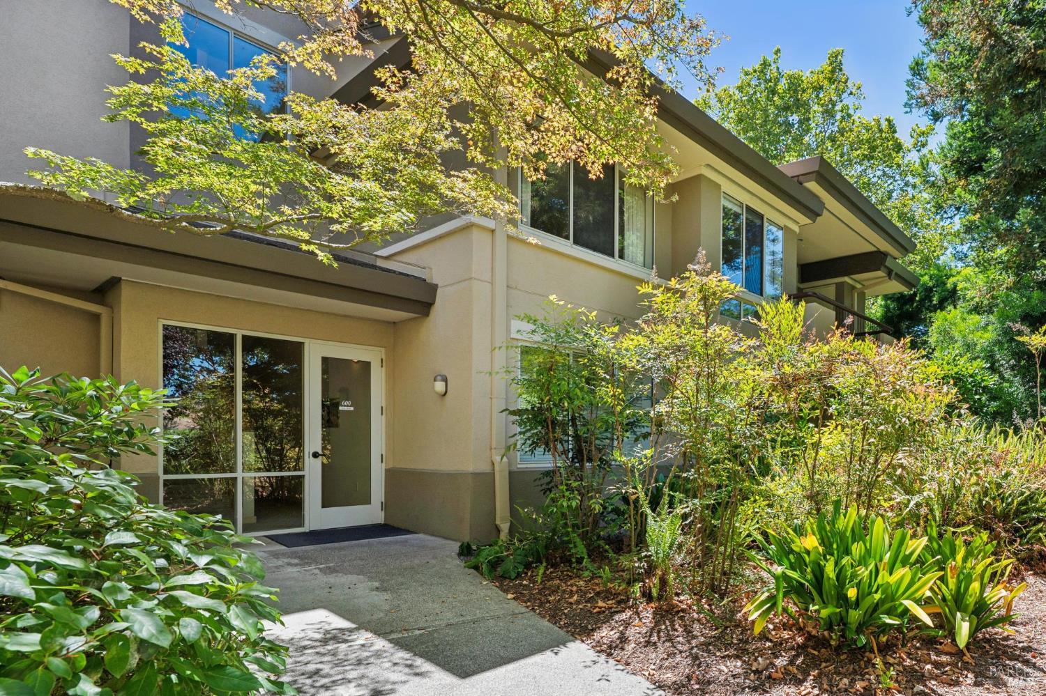 600 Deer Valley Road Unit: #1R