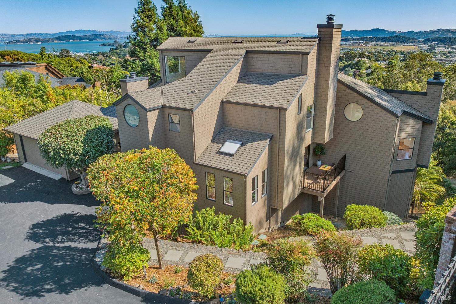 260 Highland Avenue