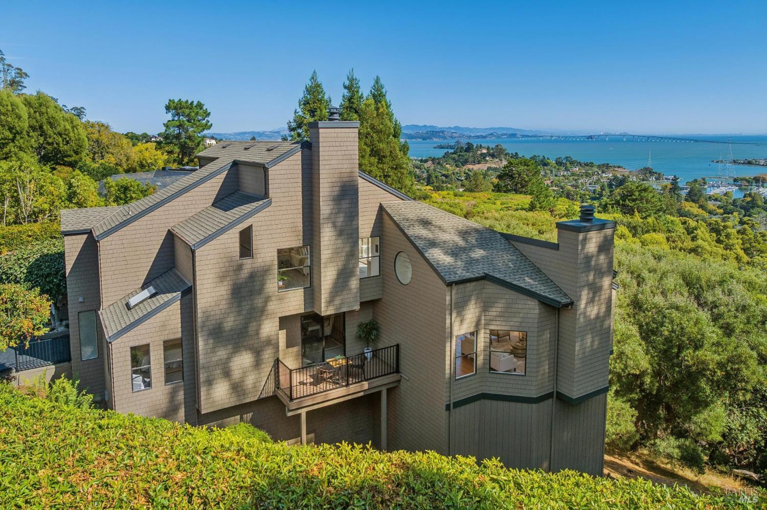 260 Highland Avenue