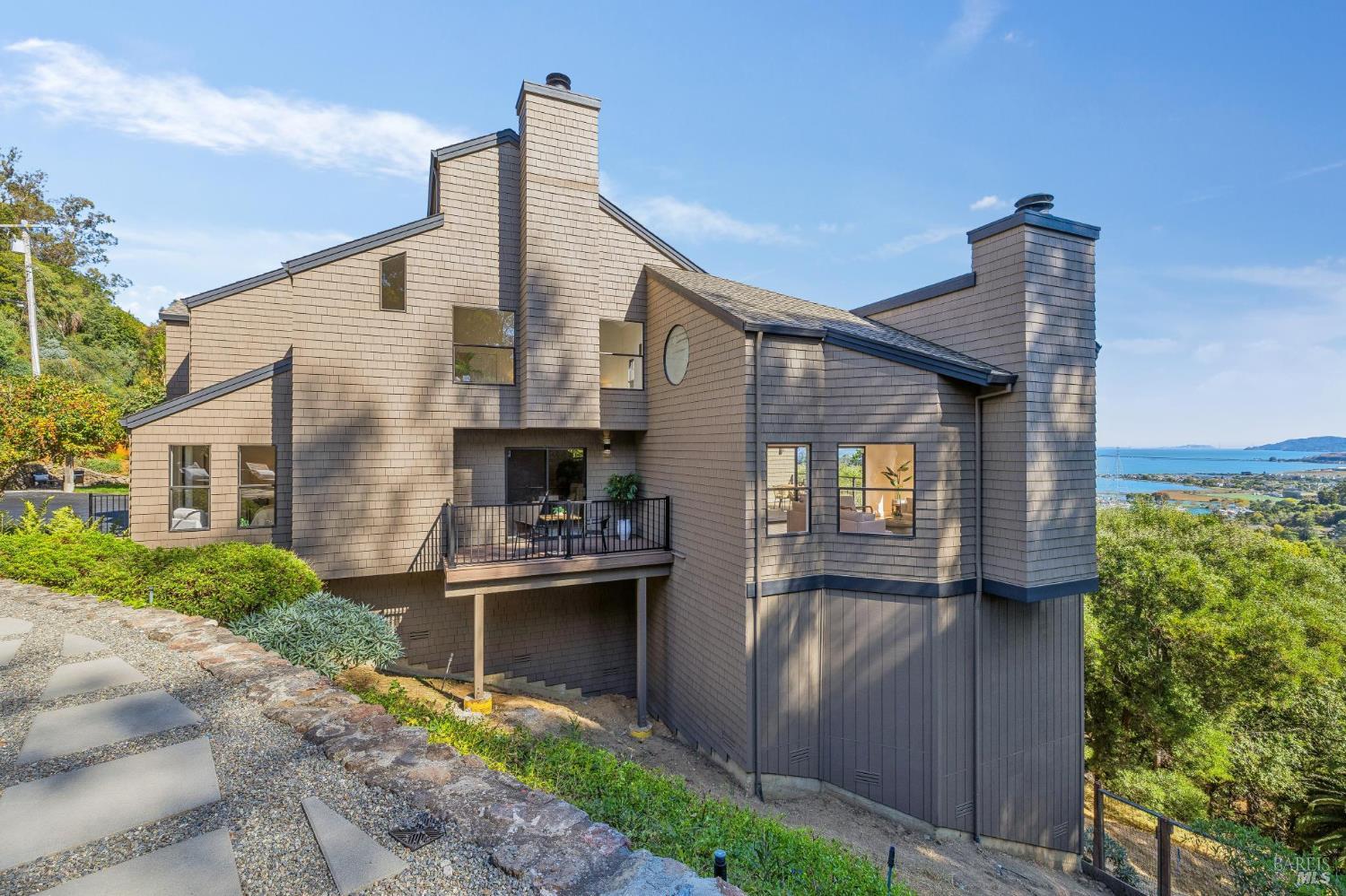 260 Highland Avenue