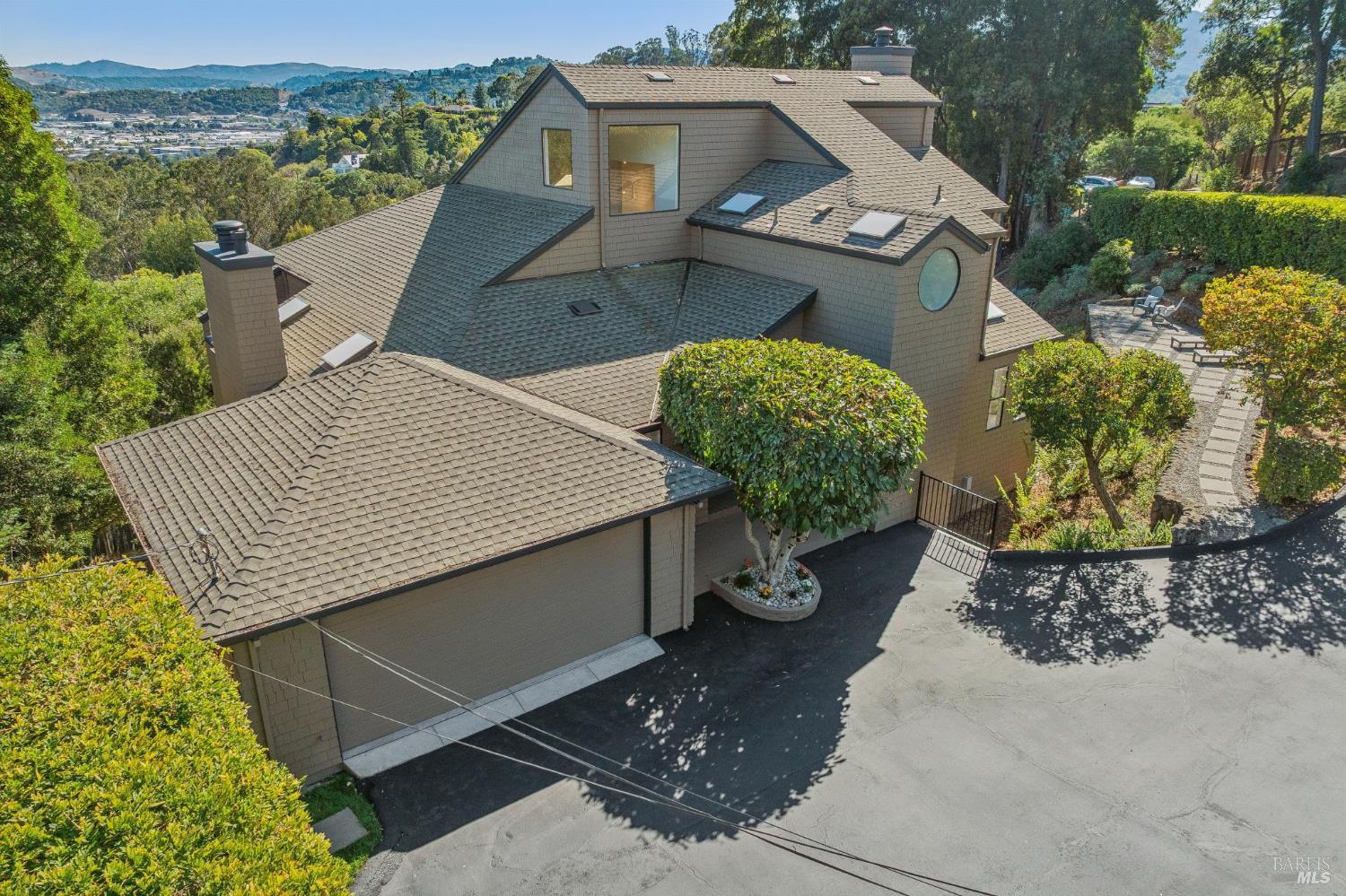 260 Highland Avenue