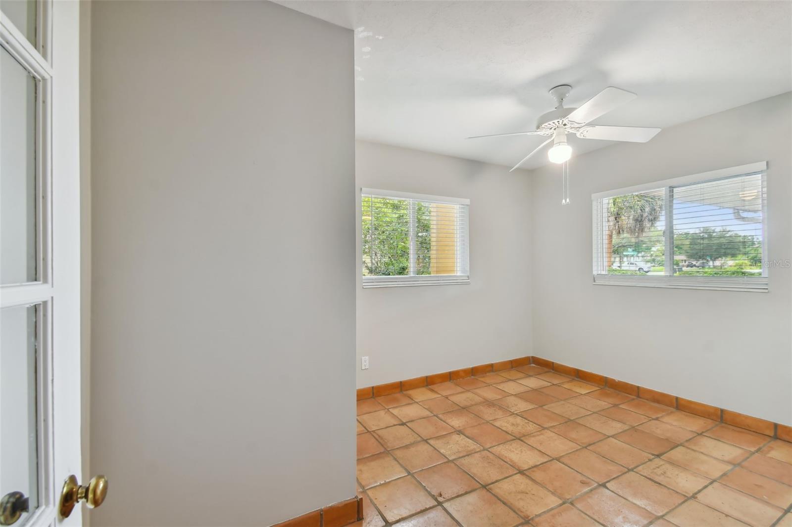 593 MARMORA AVE
