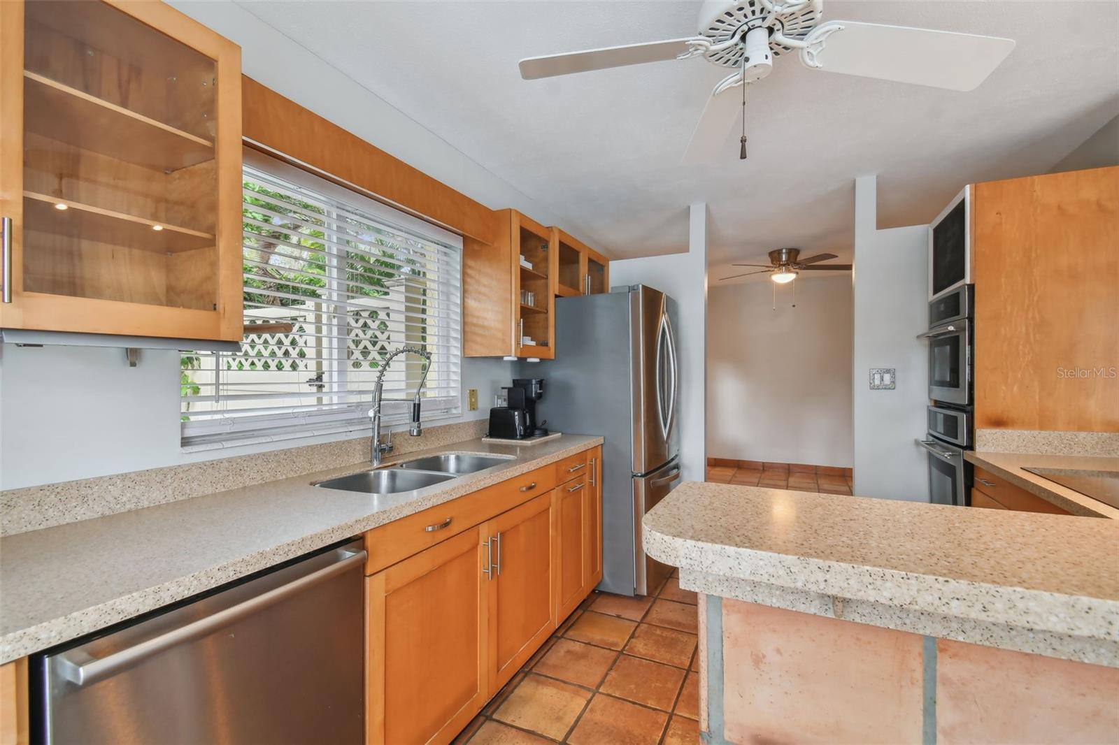 593 MARMORA AVE