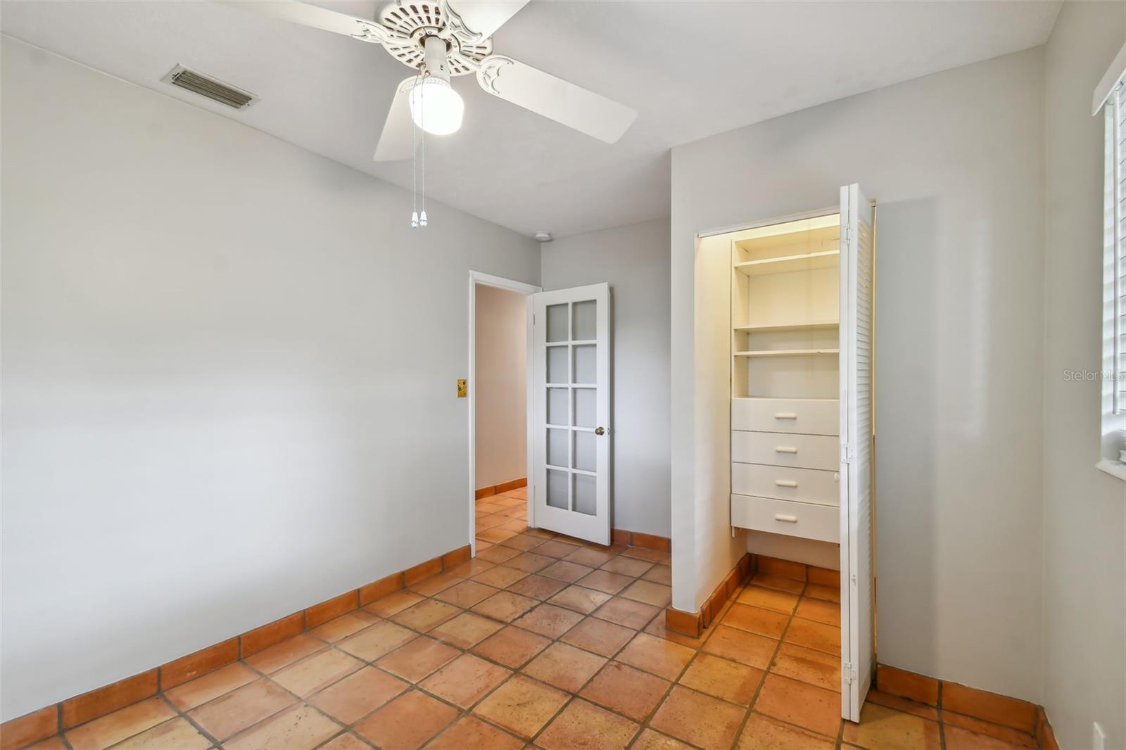 593 MARMORA AVE
