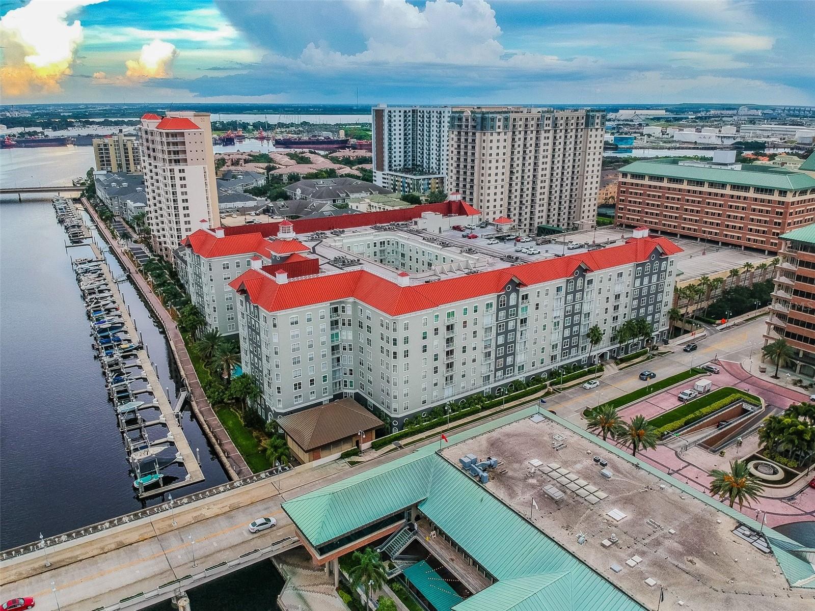 700 S HARBOUR ISLAND BLVD #742