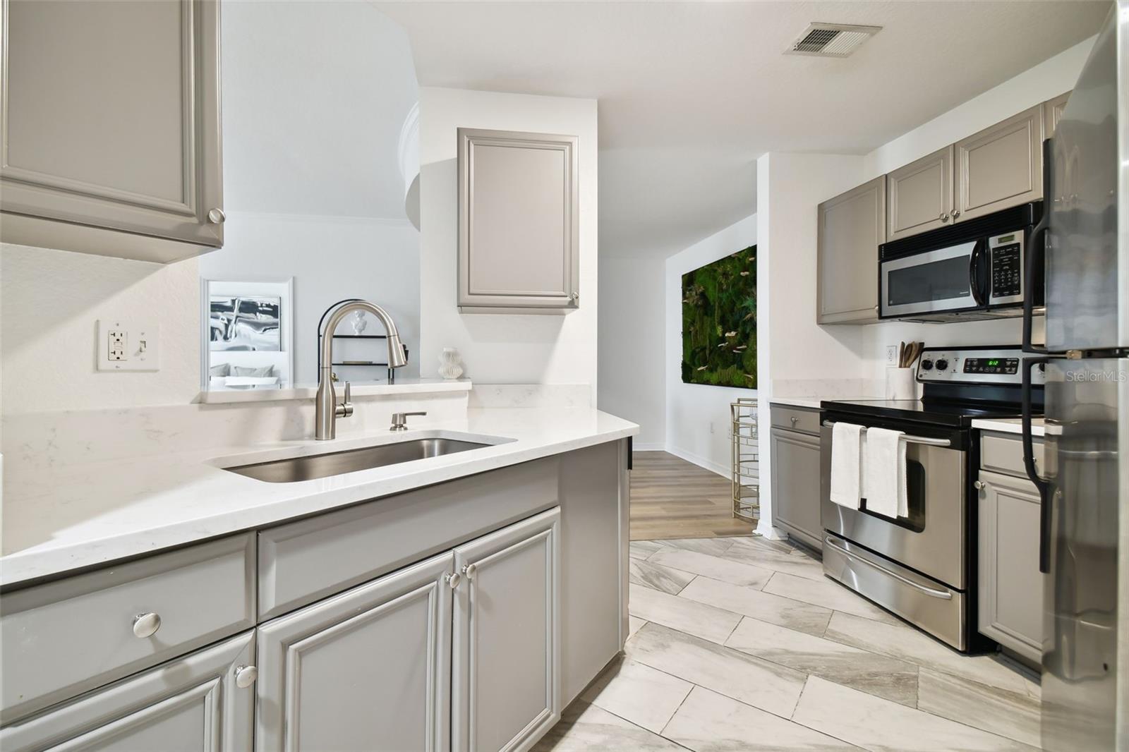 700 S HARBOUR ISLAND BLVD #742