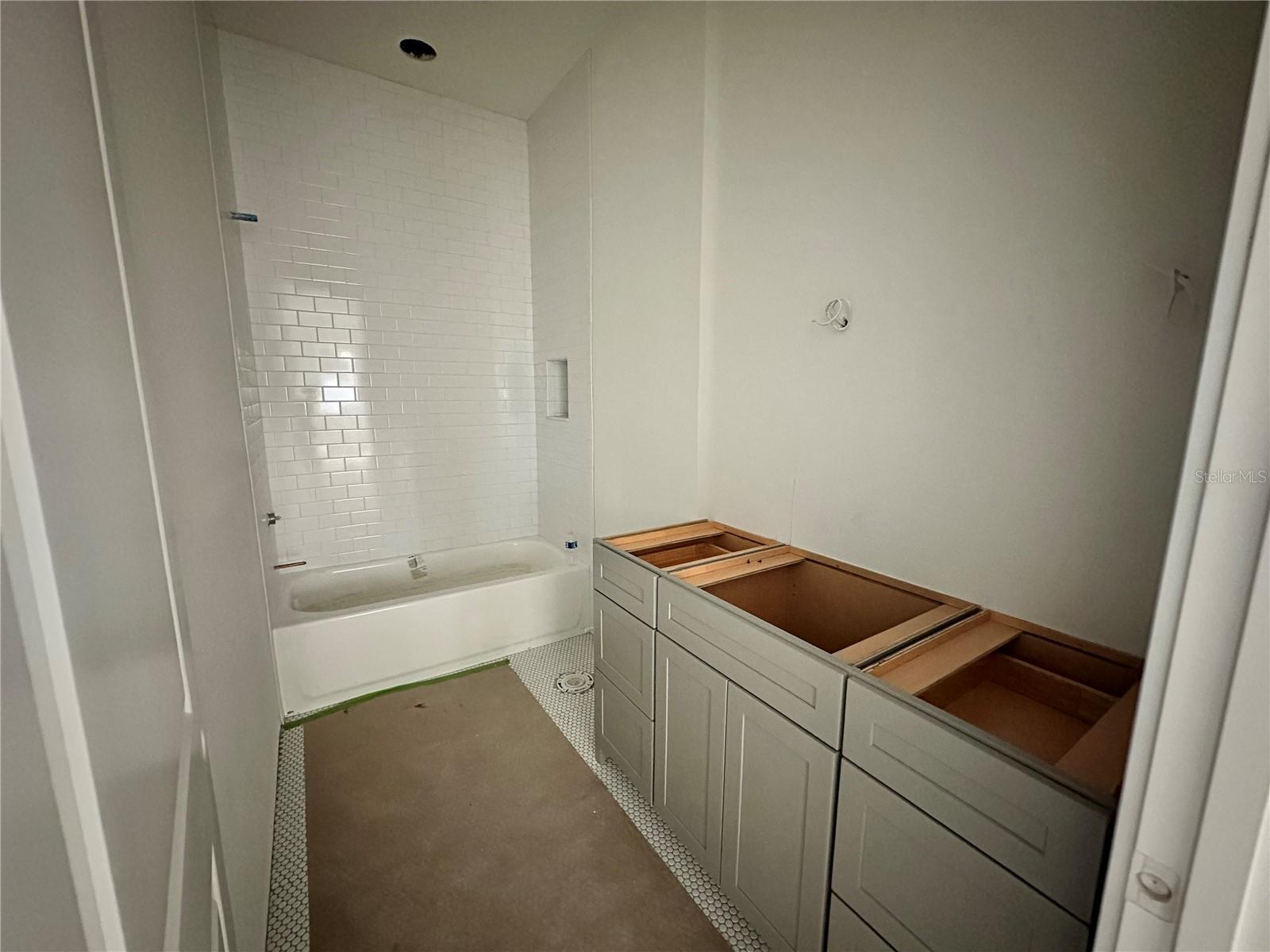 318 W PARK AVE