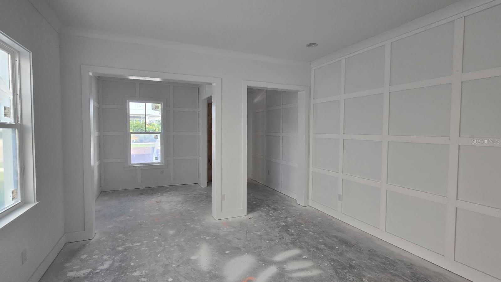 318 W PARK AVE