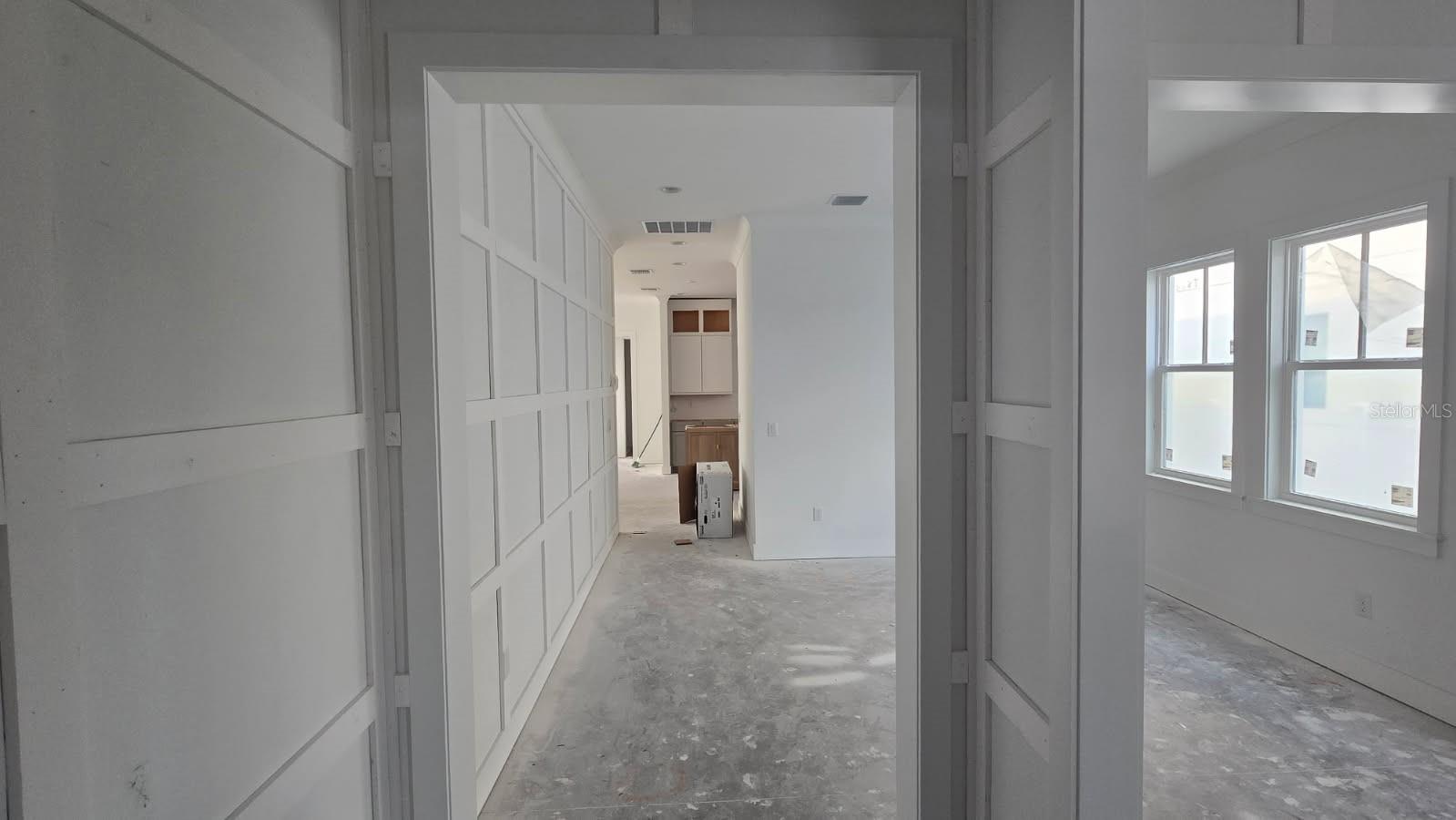 318 W PARK AVE