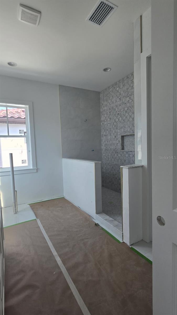 318 W PARK AVE