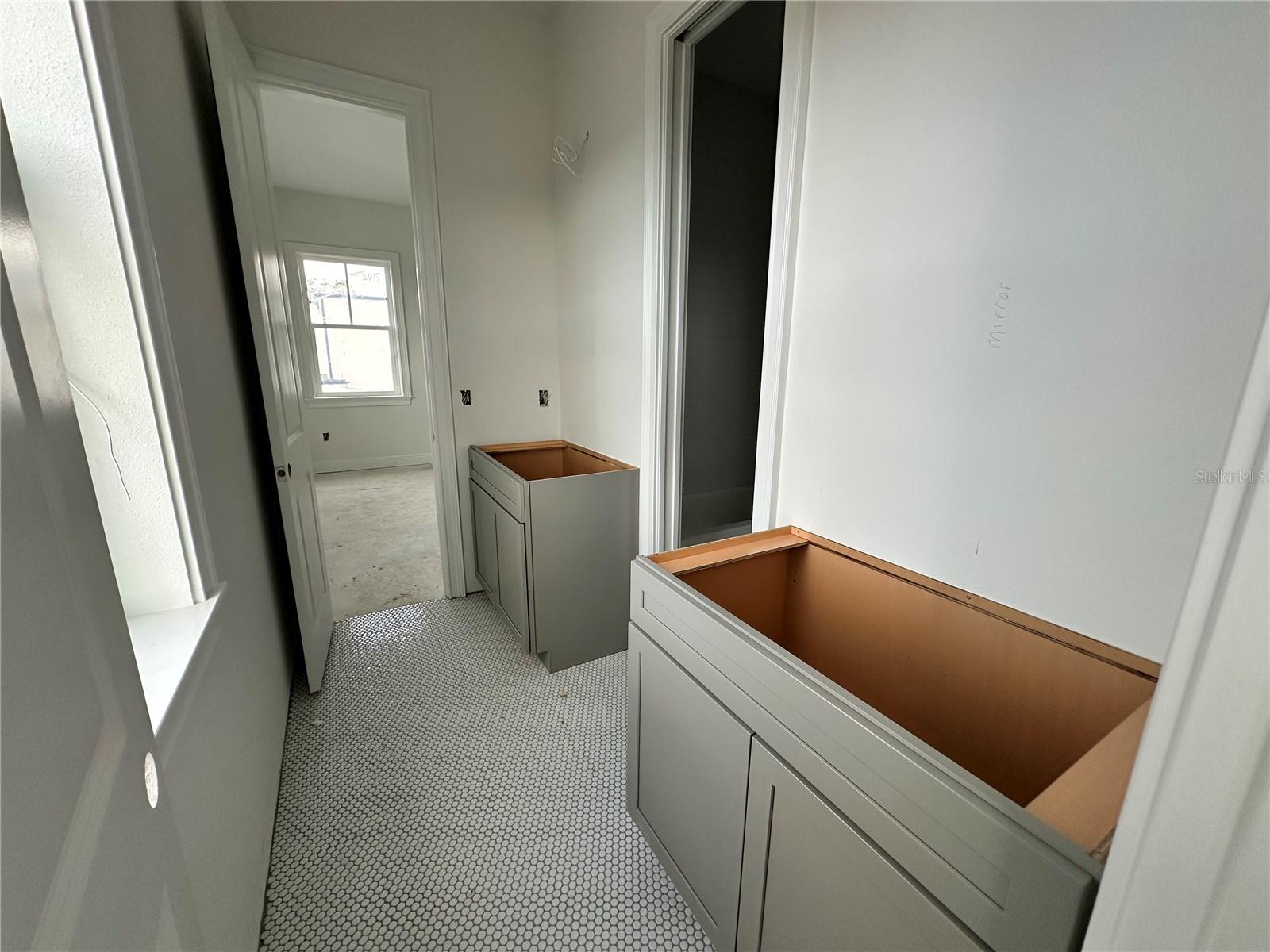 318 W PARK AVE