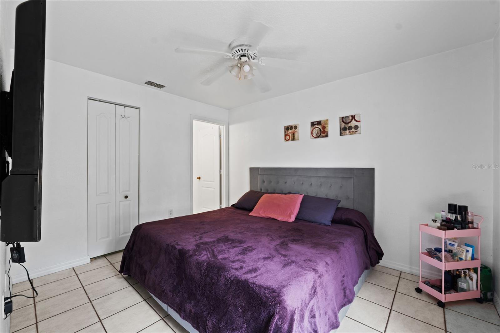 3334-3336 W HEITER ST