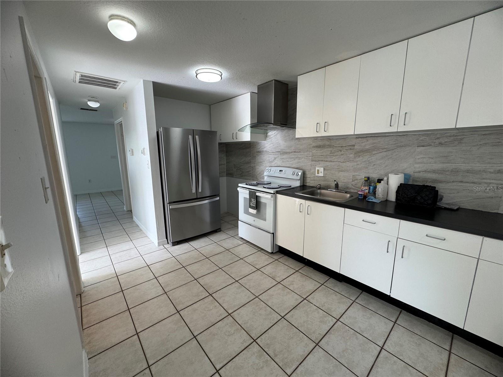 3334-3336 W HEITER ST